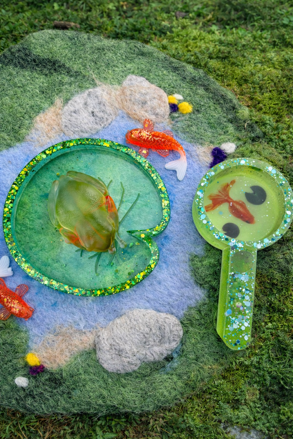 Lily pad tray