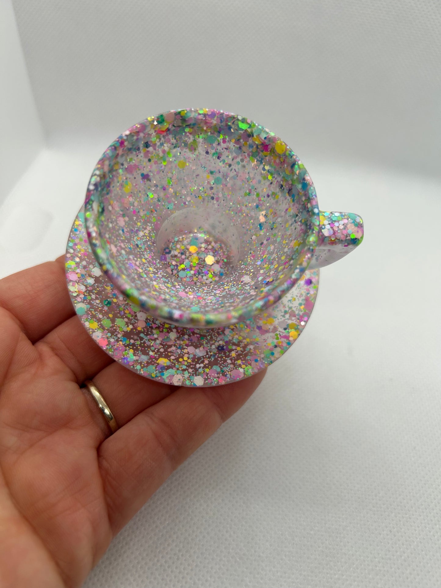 Tea cup & saucer