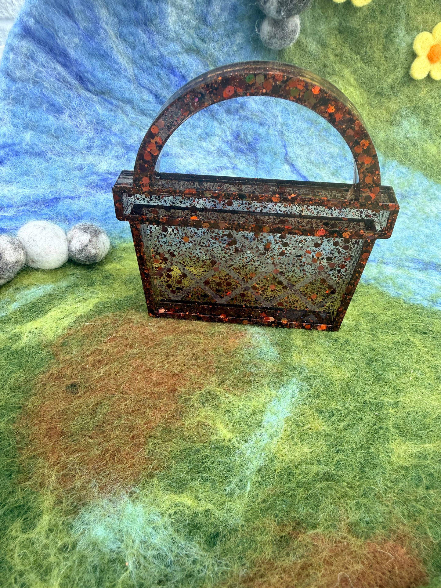 Ready made fruit picking basket tray