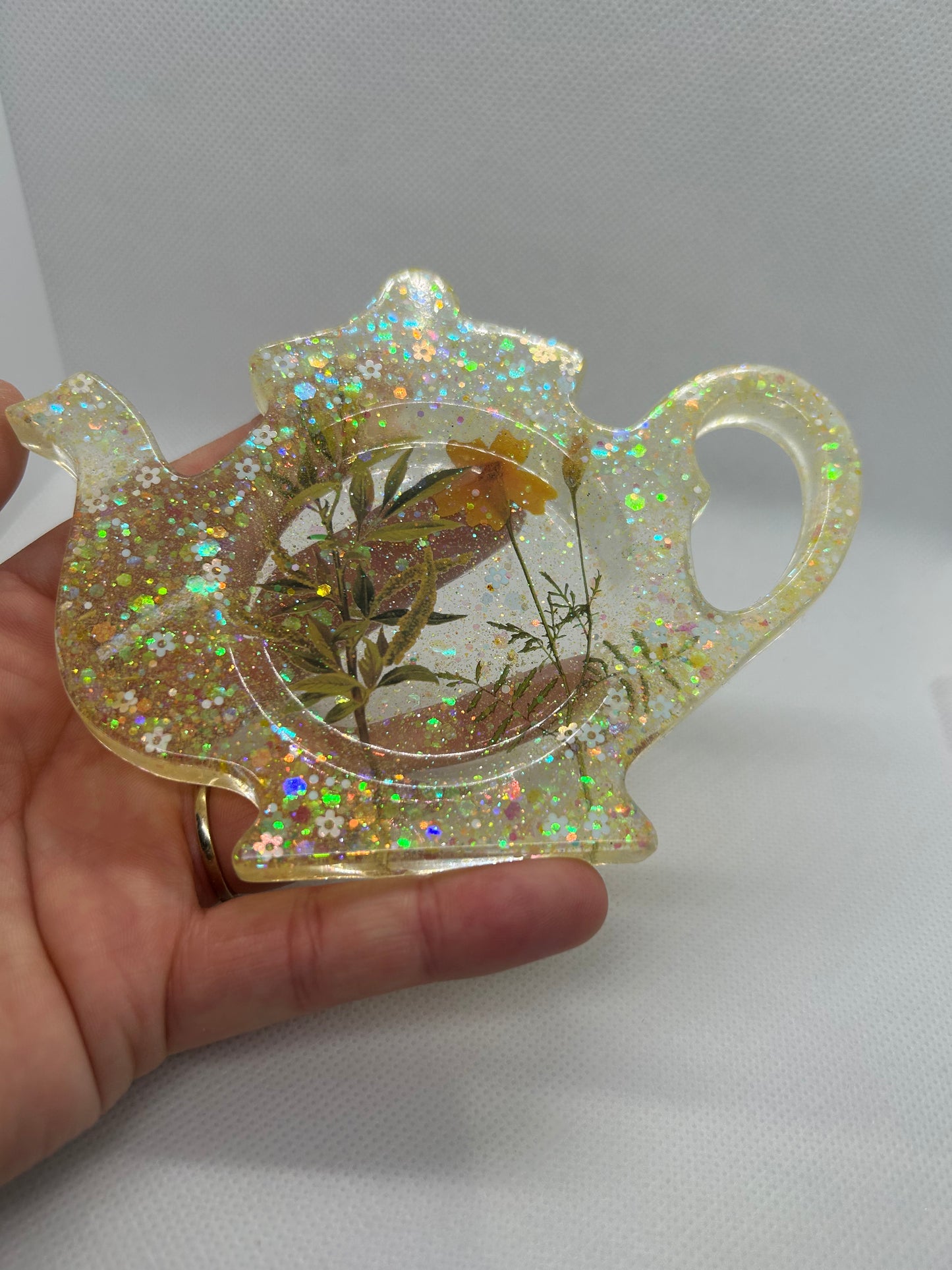Teapot tray