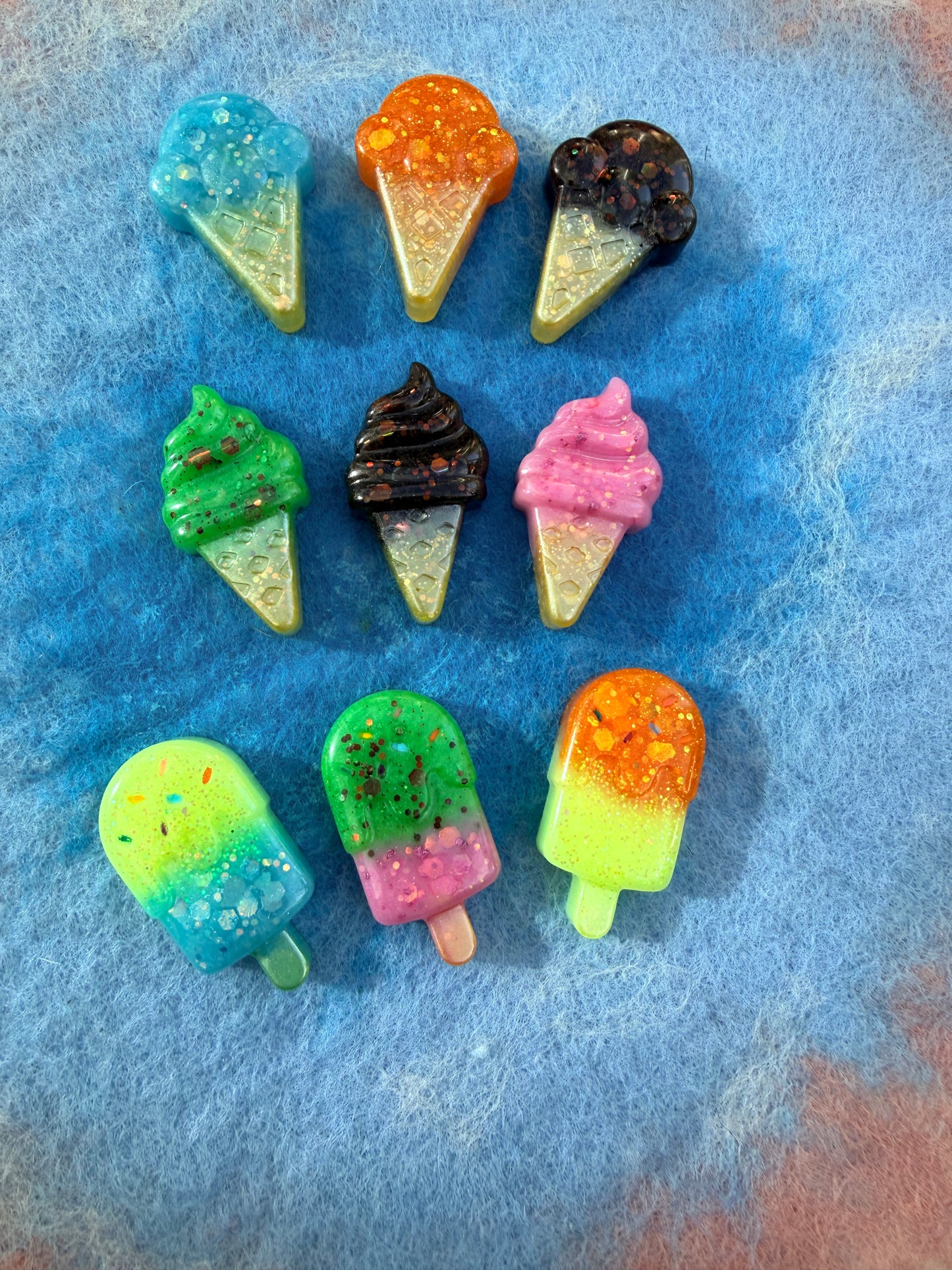 Ice cream & lolly counters