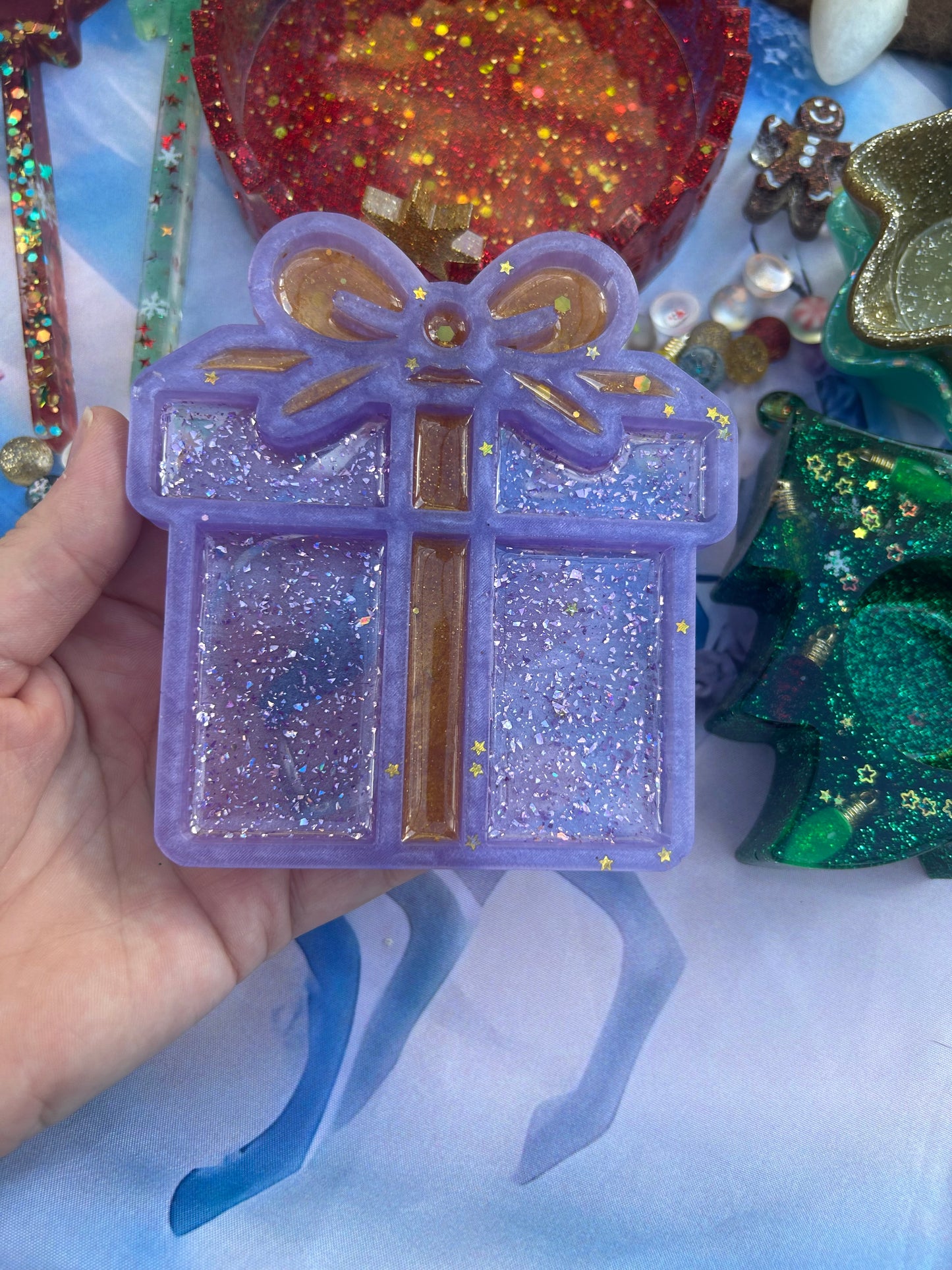 Present sensory tray