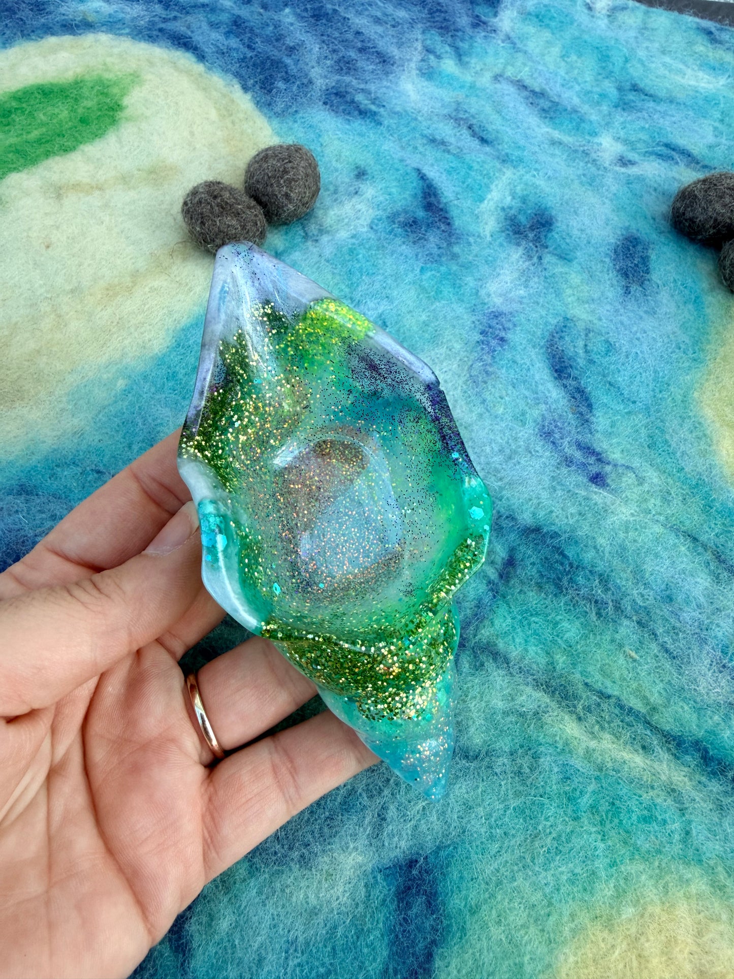 Ready made conch shell dish