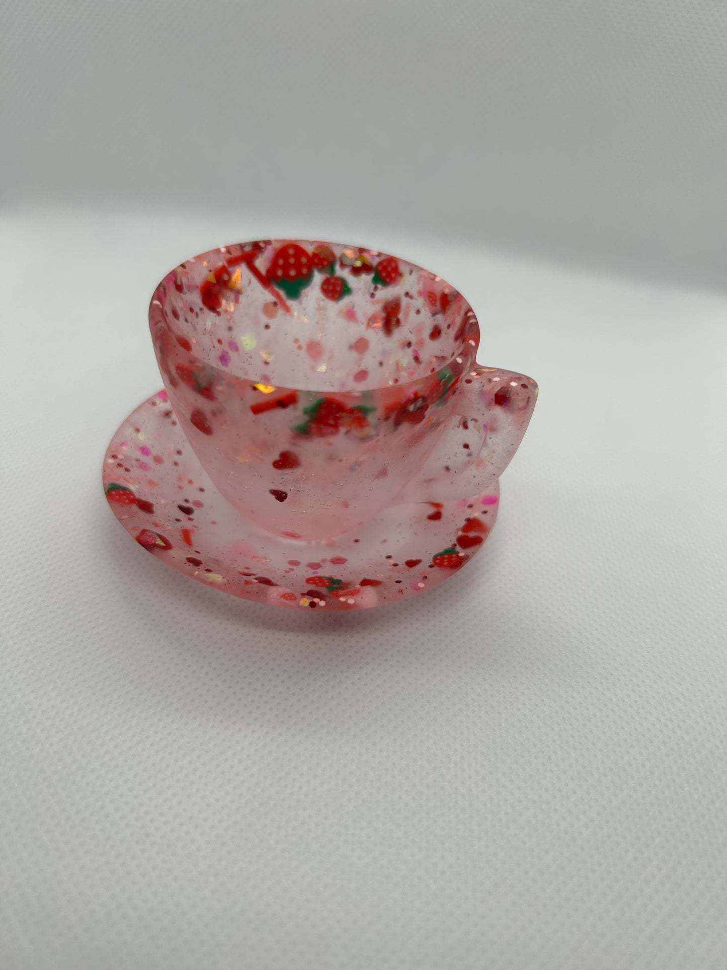 Tea cup & saucer