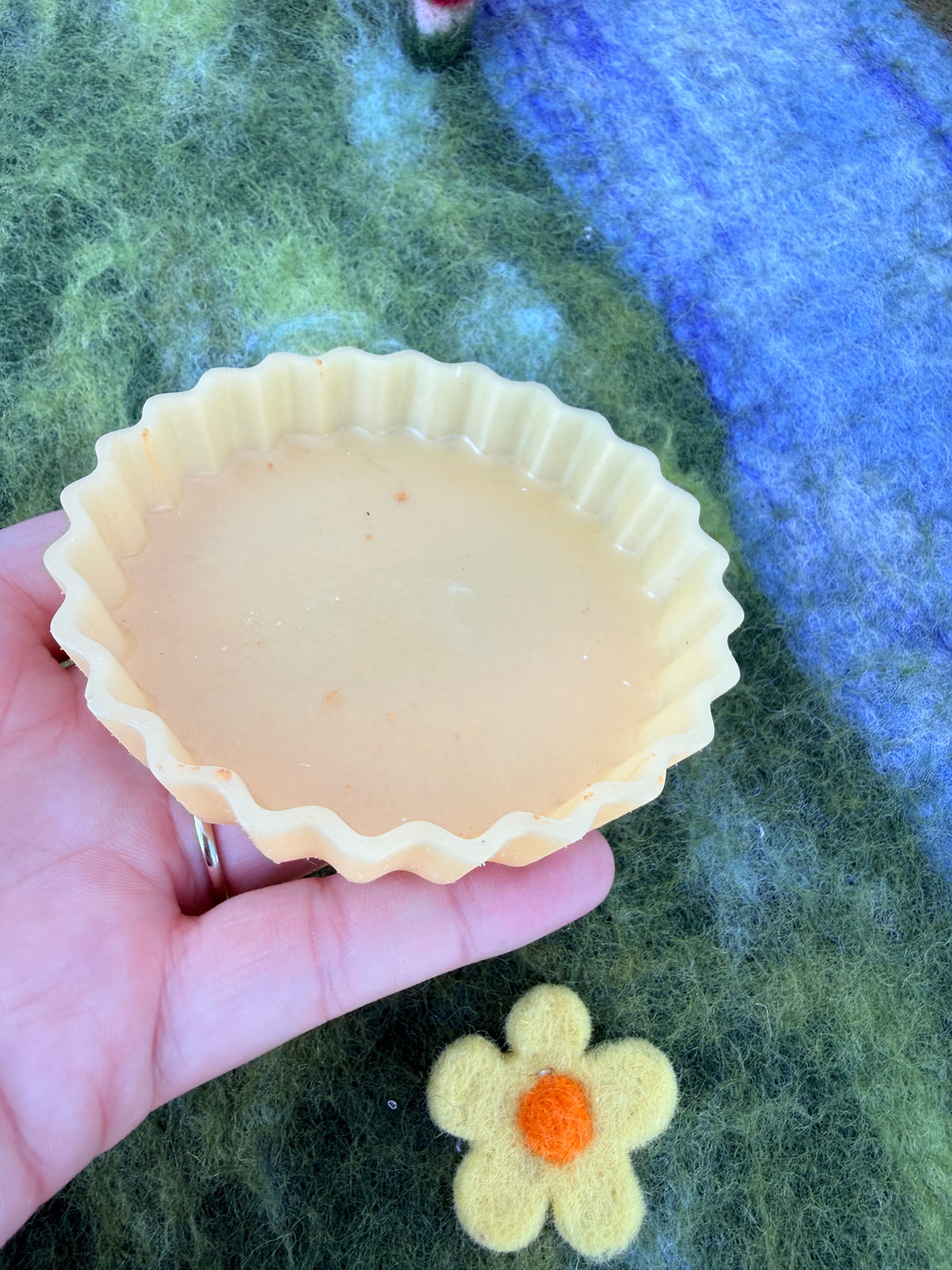 Ready made large tart case