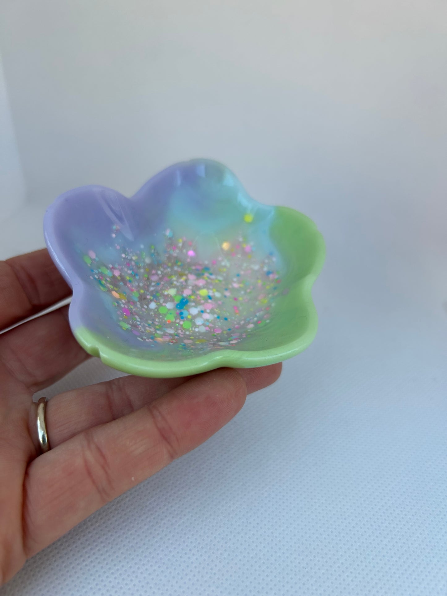 Small flower bowl