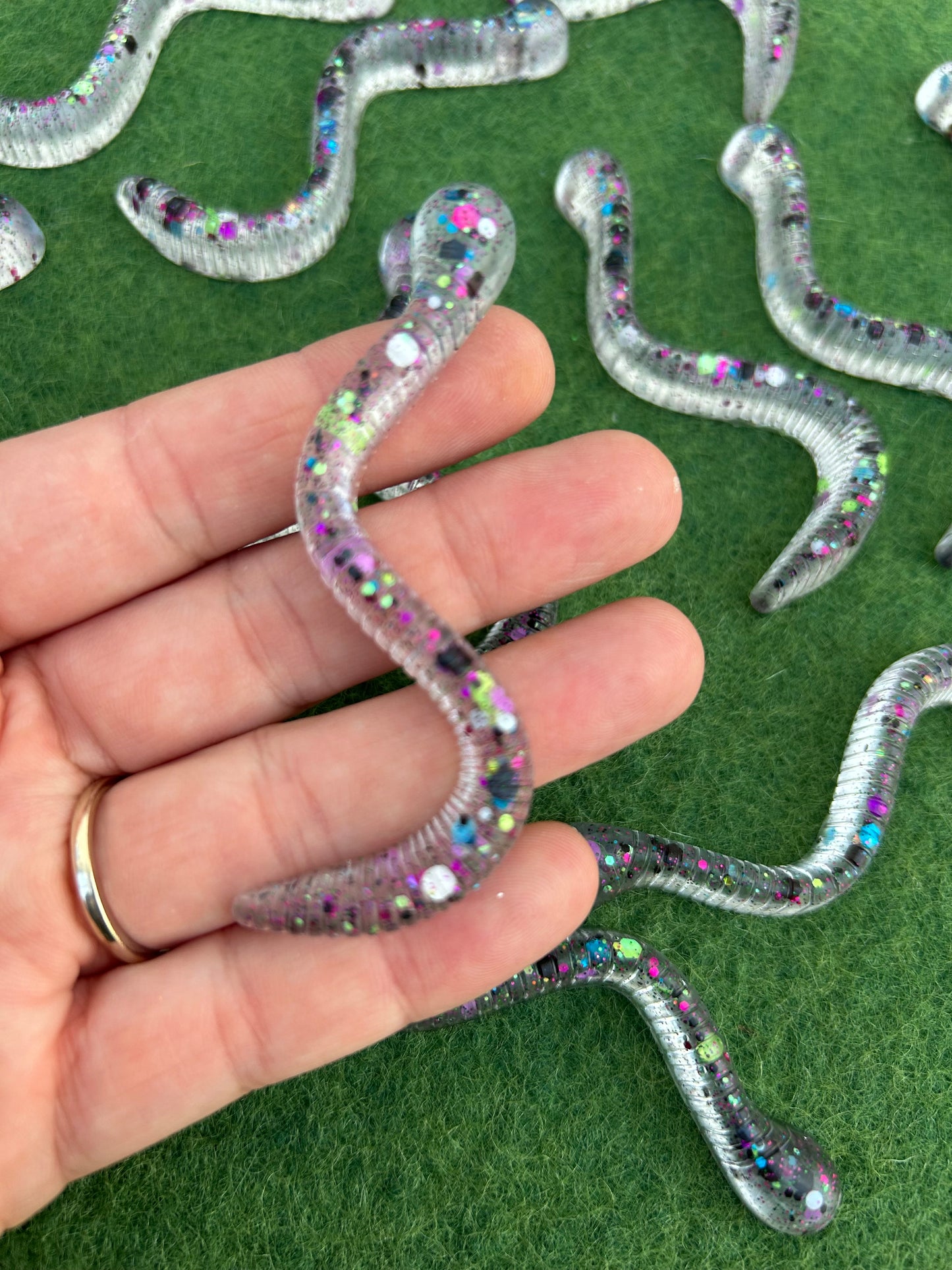 Ready made spooky worm (1)