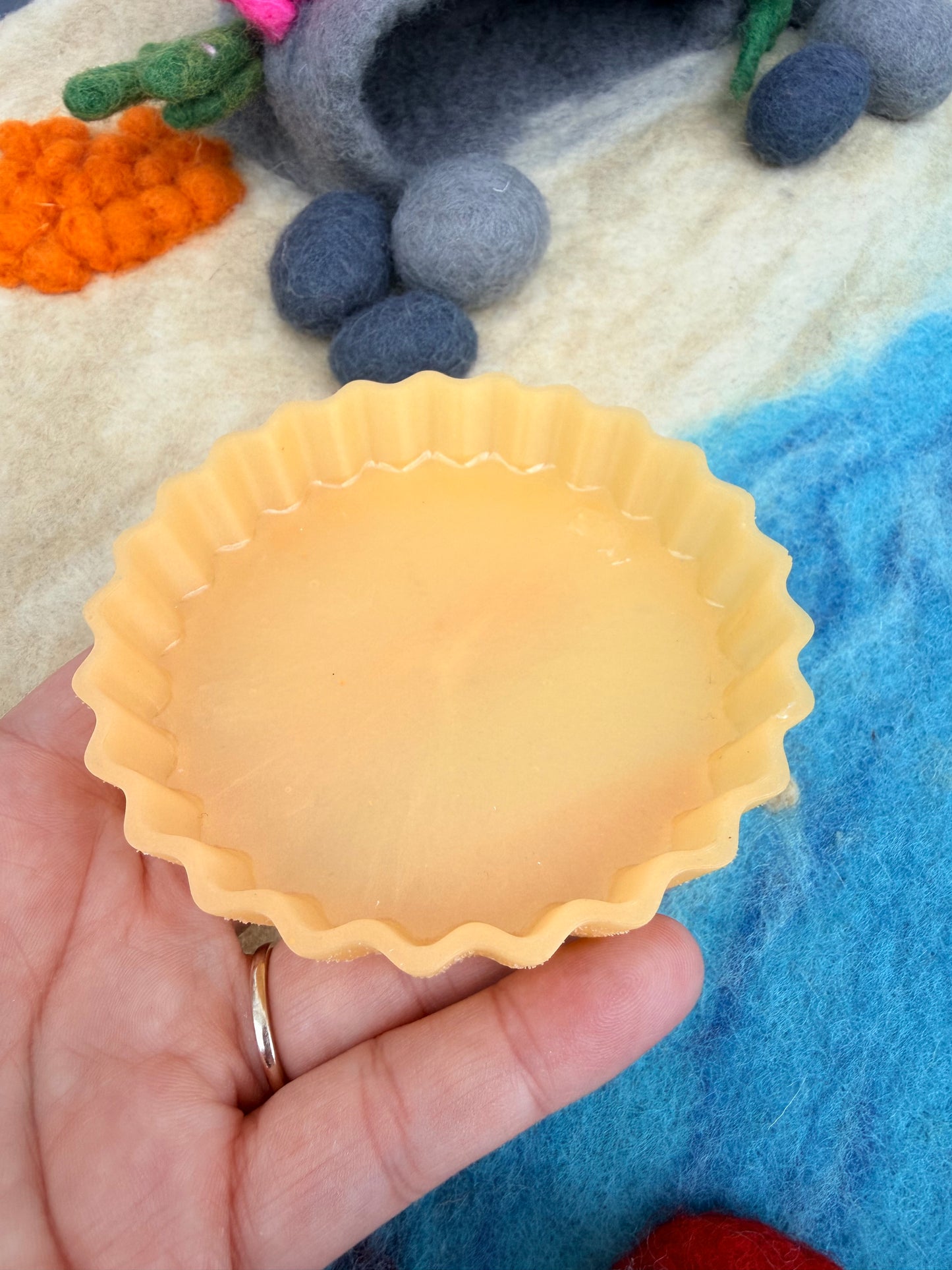 Ready made large tart case