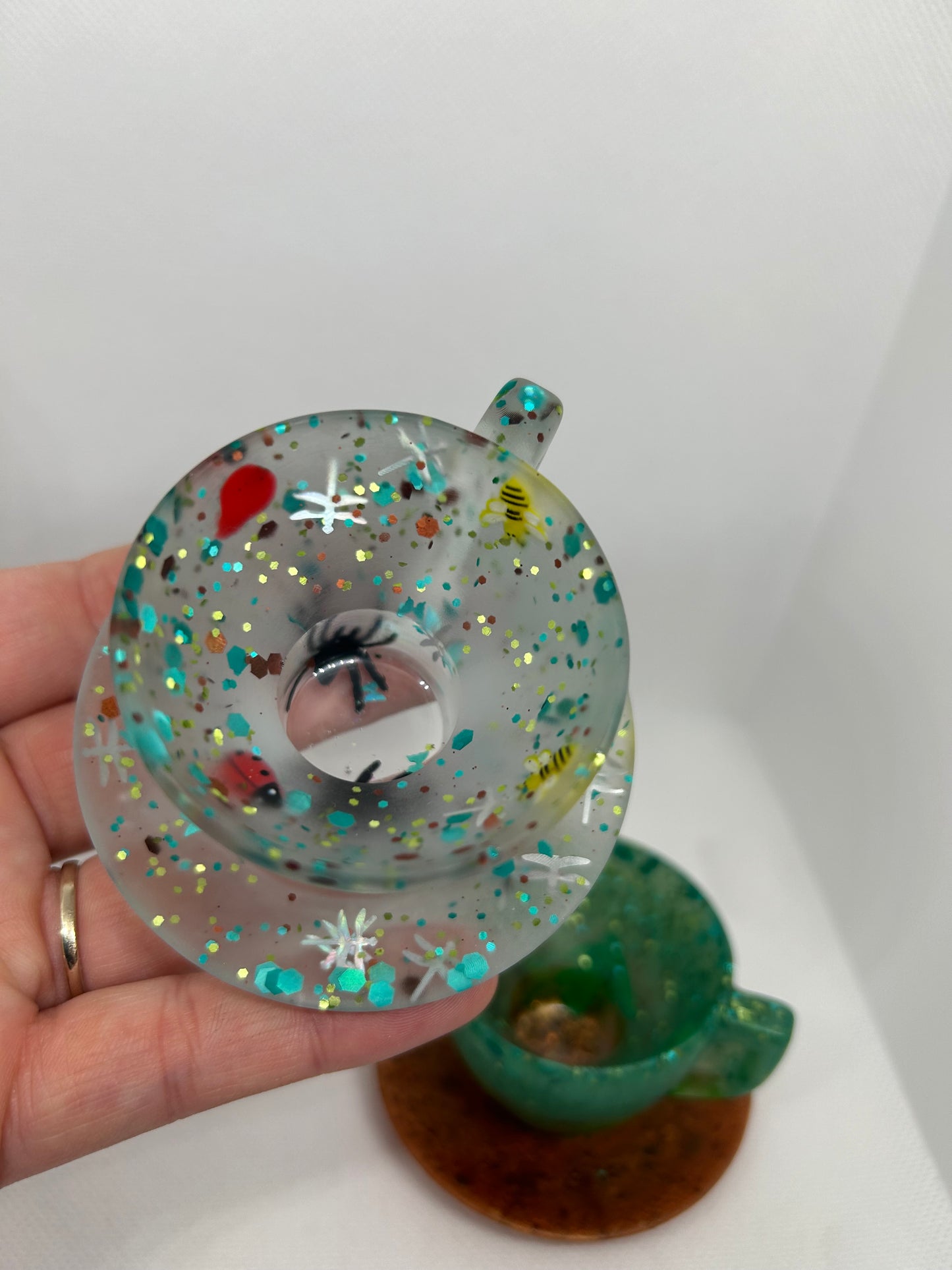 Tea cup & saucer