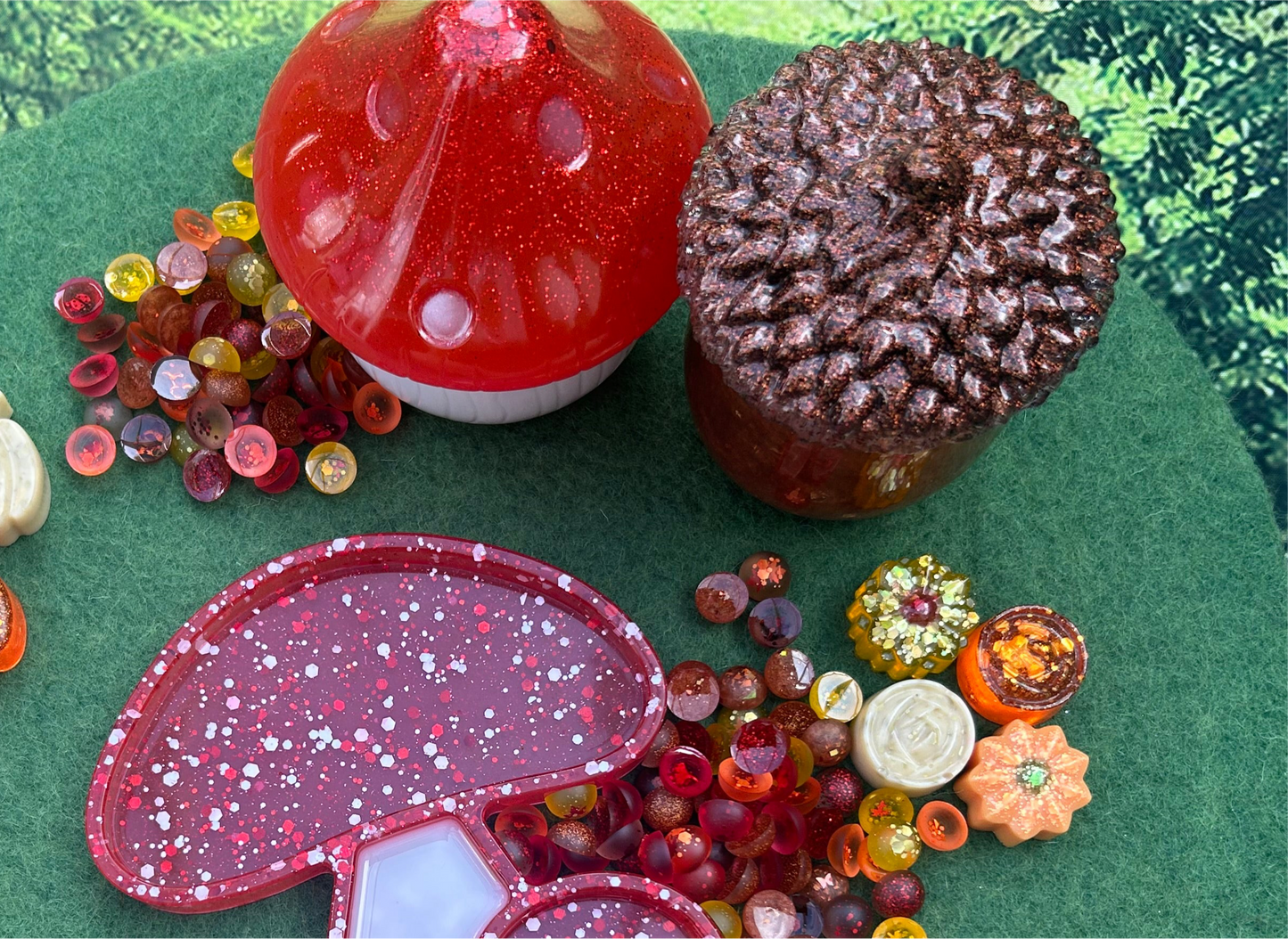 Large mushroom jar