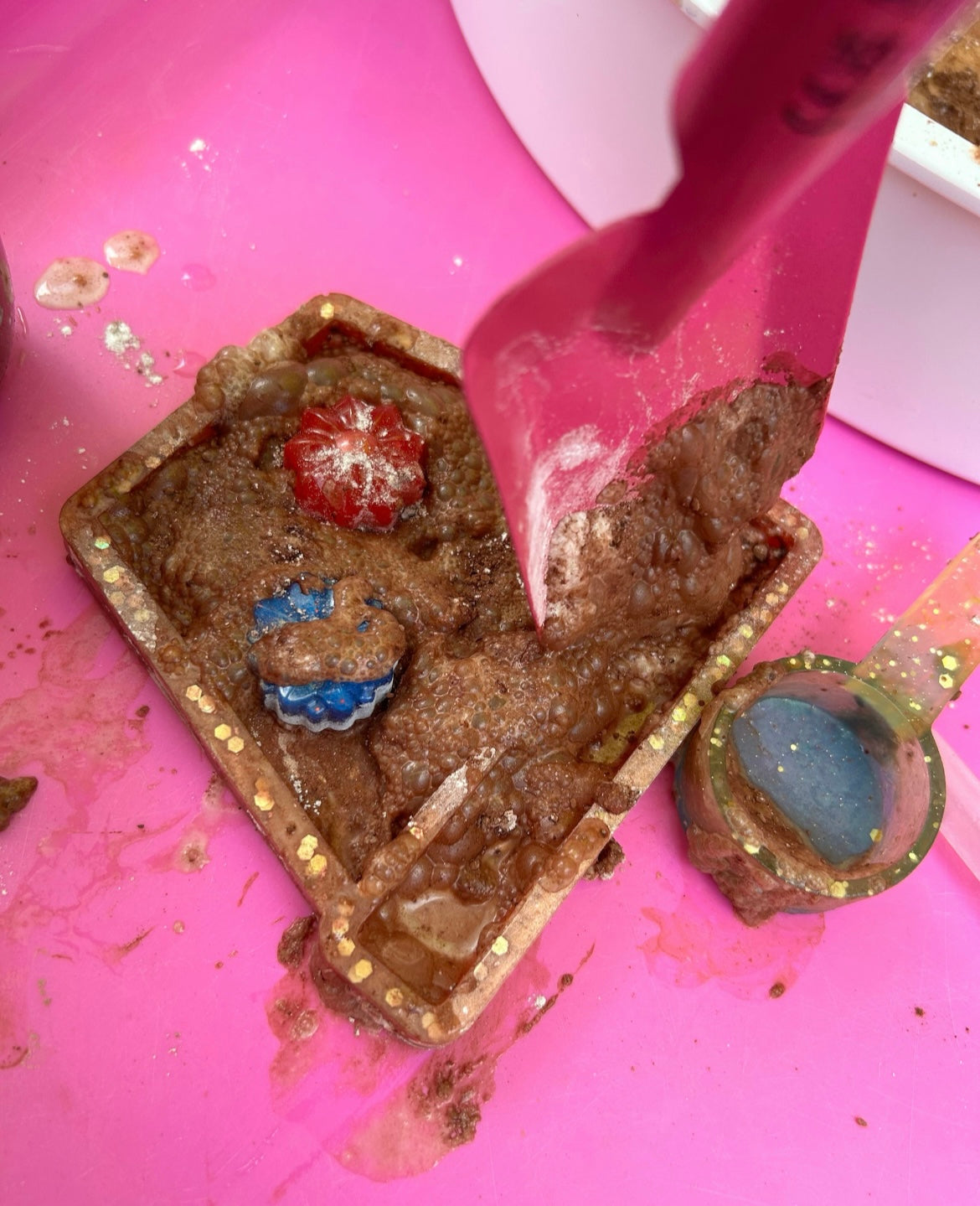 Plant pot sensory tray