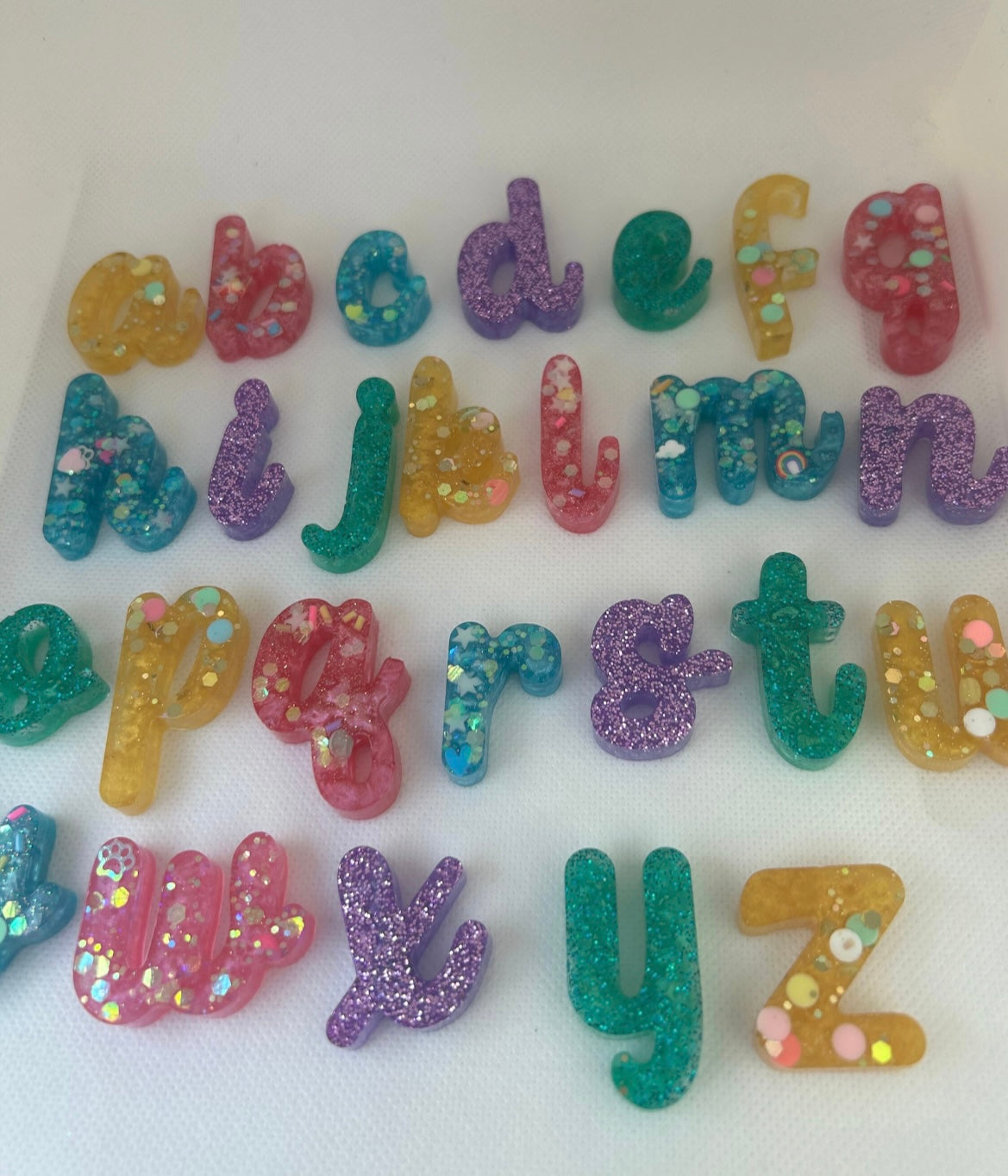 Italic lower case a-z (+ extra letters)