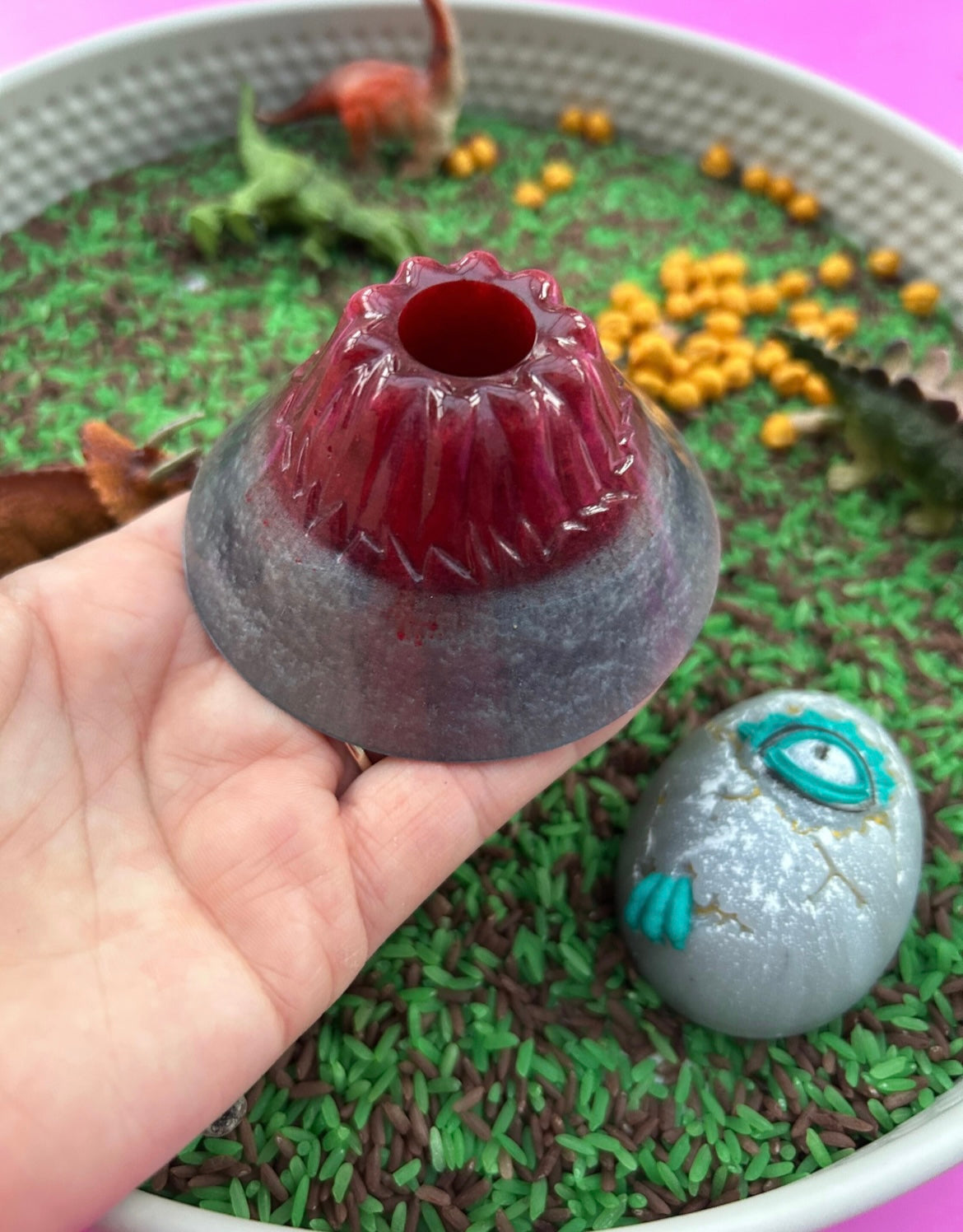 Resin volcano