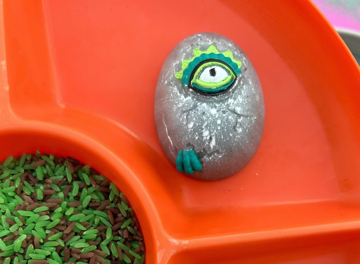 Dinosaur egg