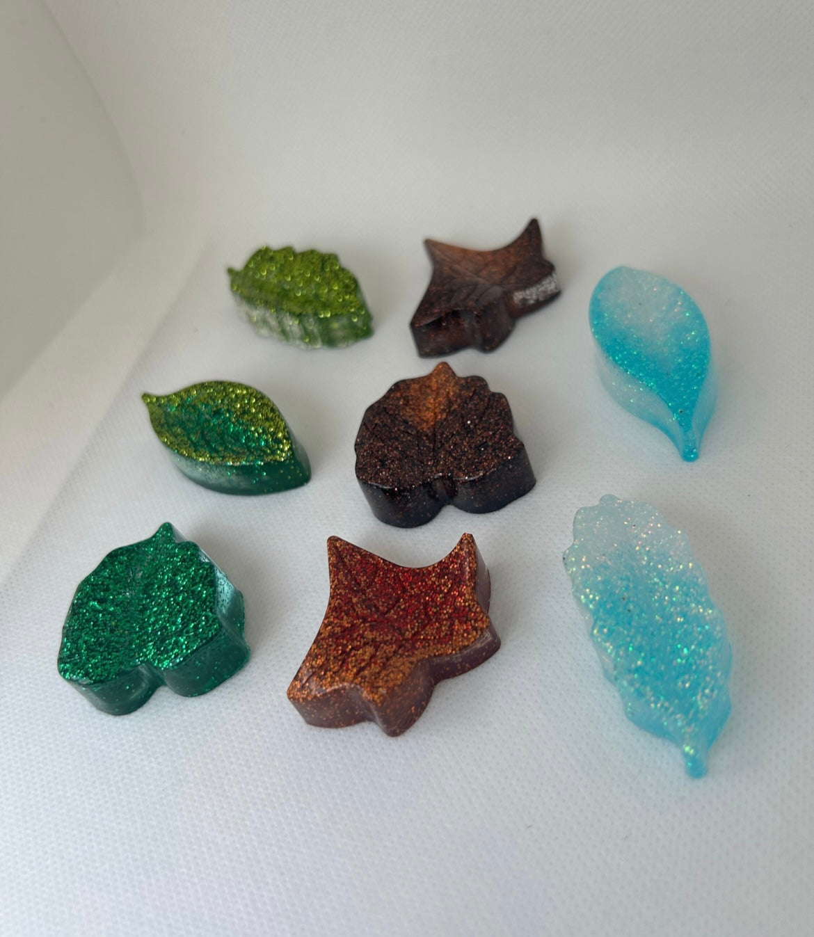 Shiny leaf counters