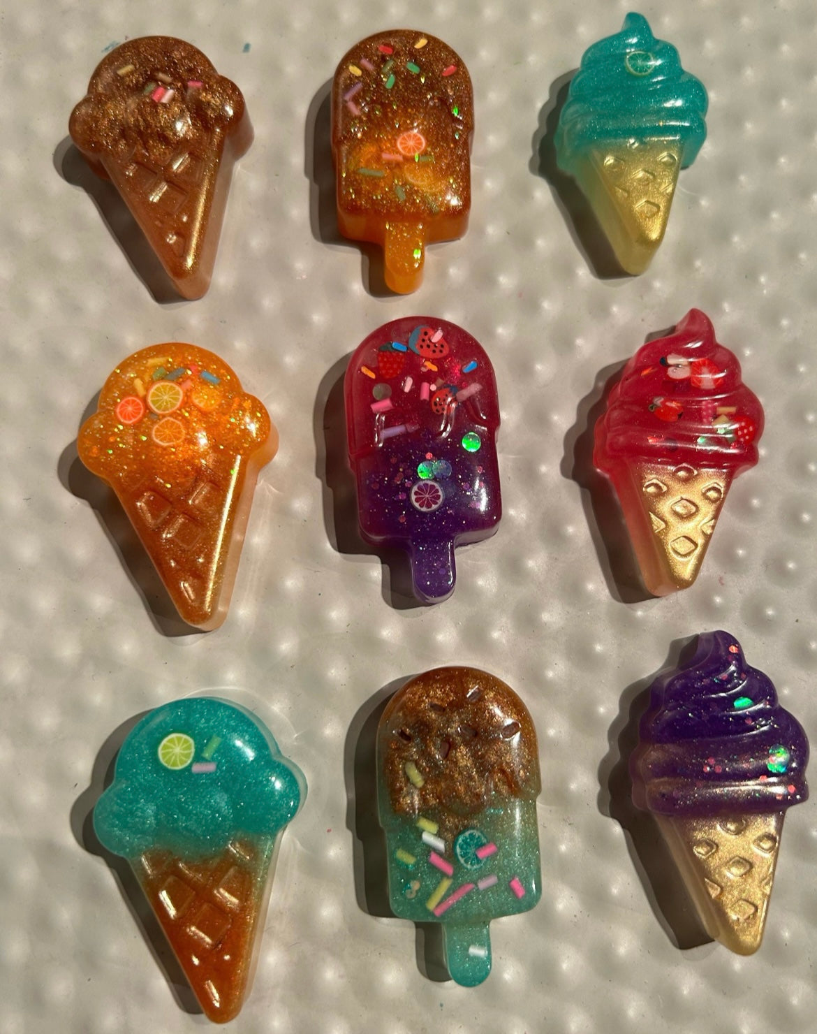 Ice cream & lolly counters