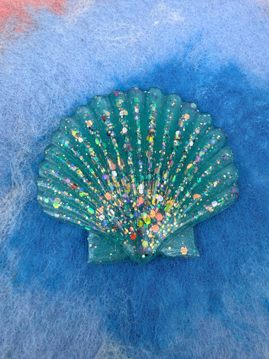 Large shell