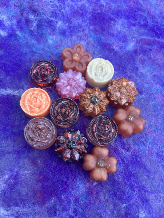 Ready made set of autumn flowers (13 pieces)