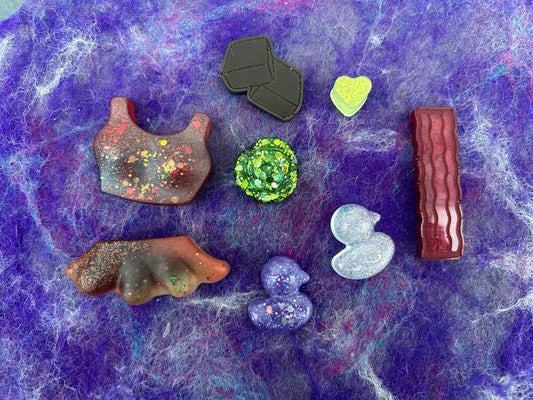 Ready made random loose parts set