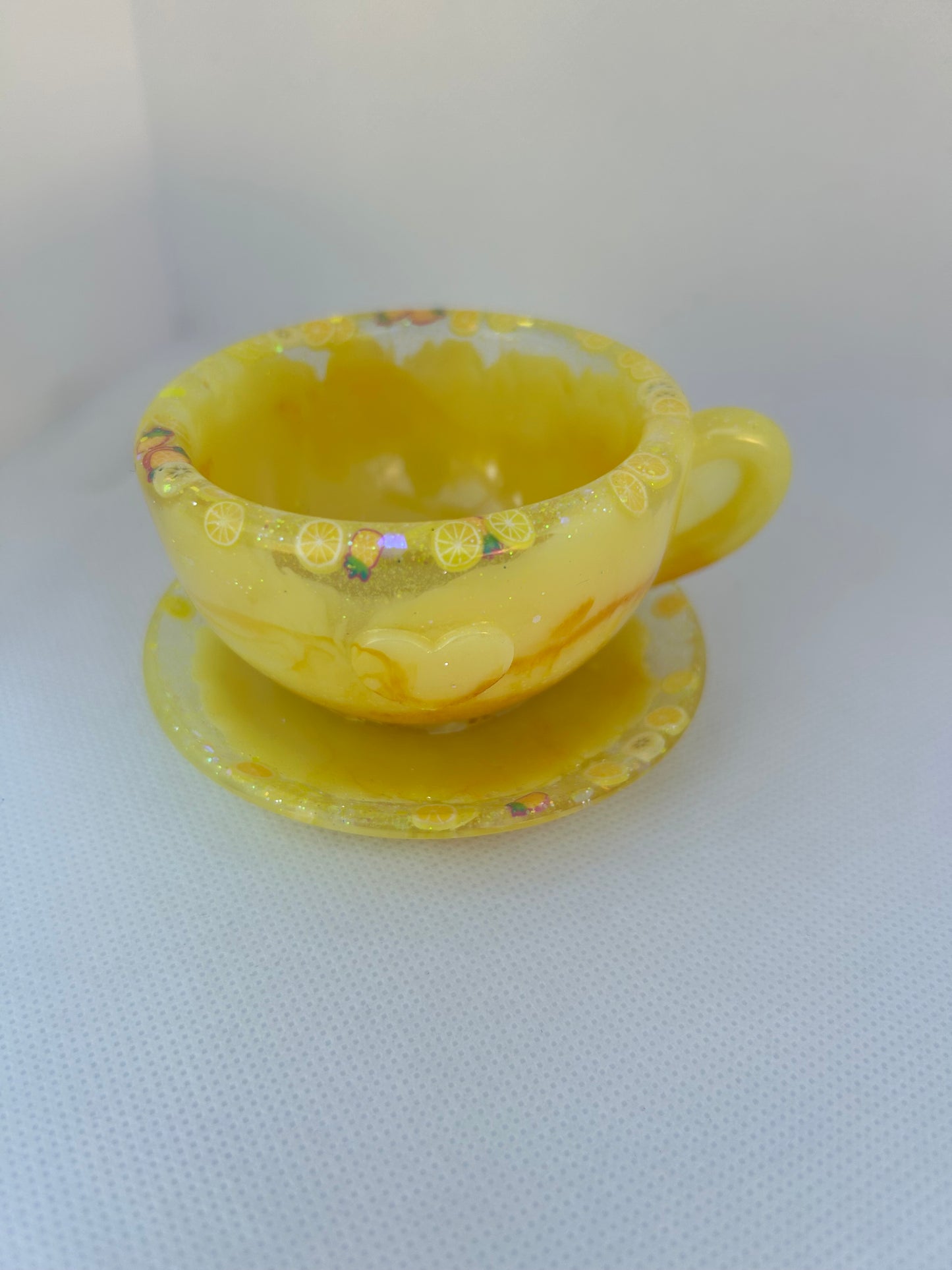 Large Tea cup & saucer