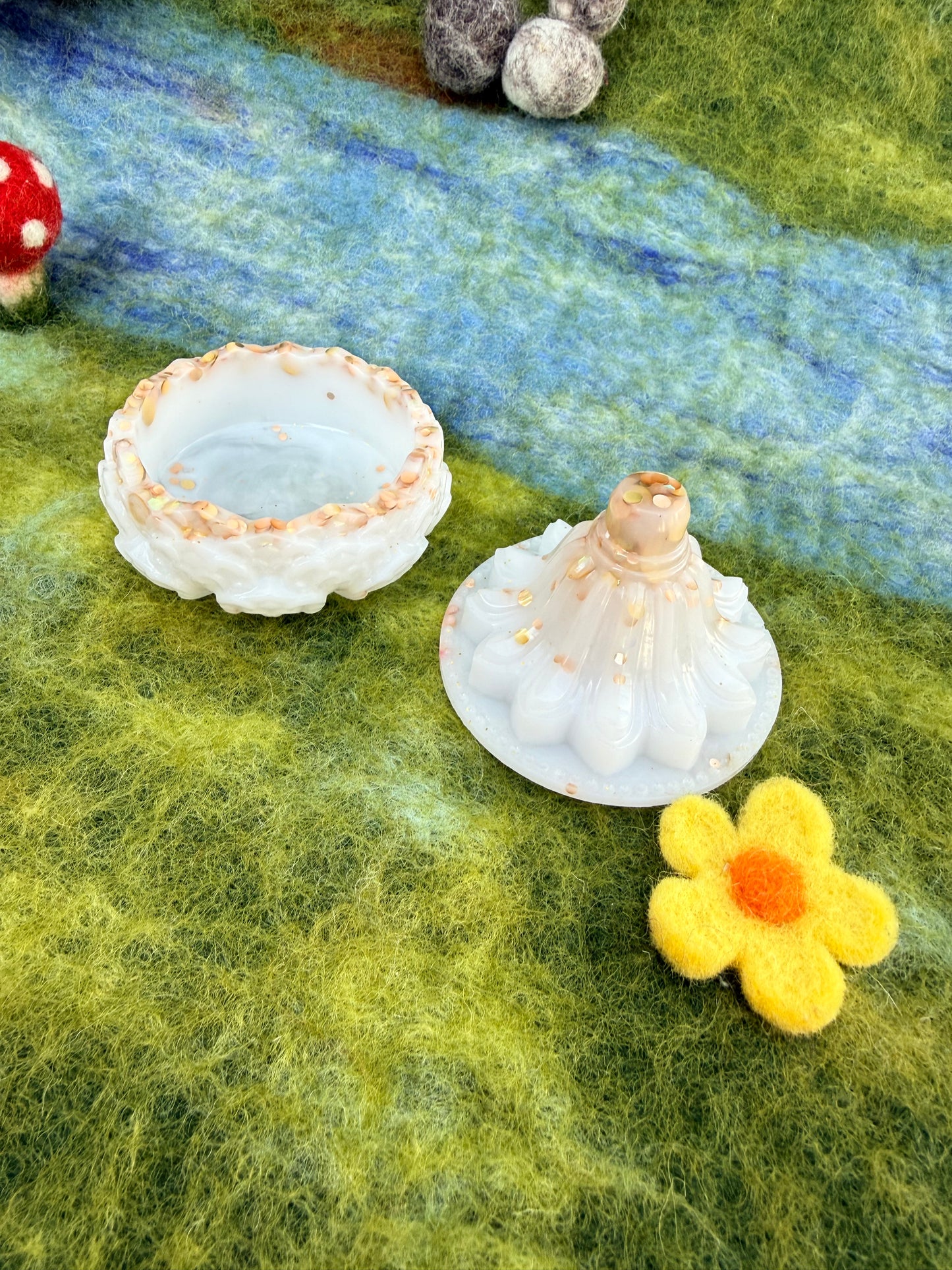 Ready made 2 part magical potion goblet