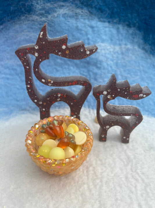 Mummy & baby reindeer with food