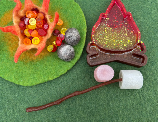 Camp fire tray & marshmallows on sticks