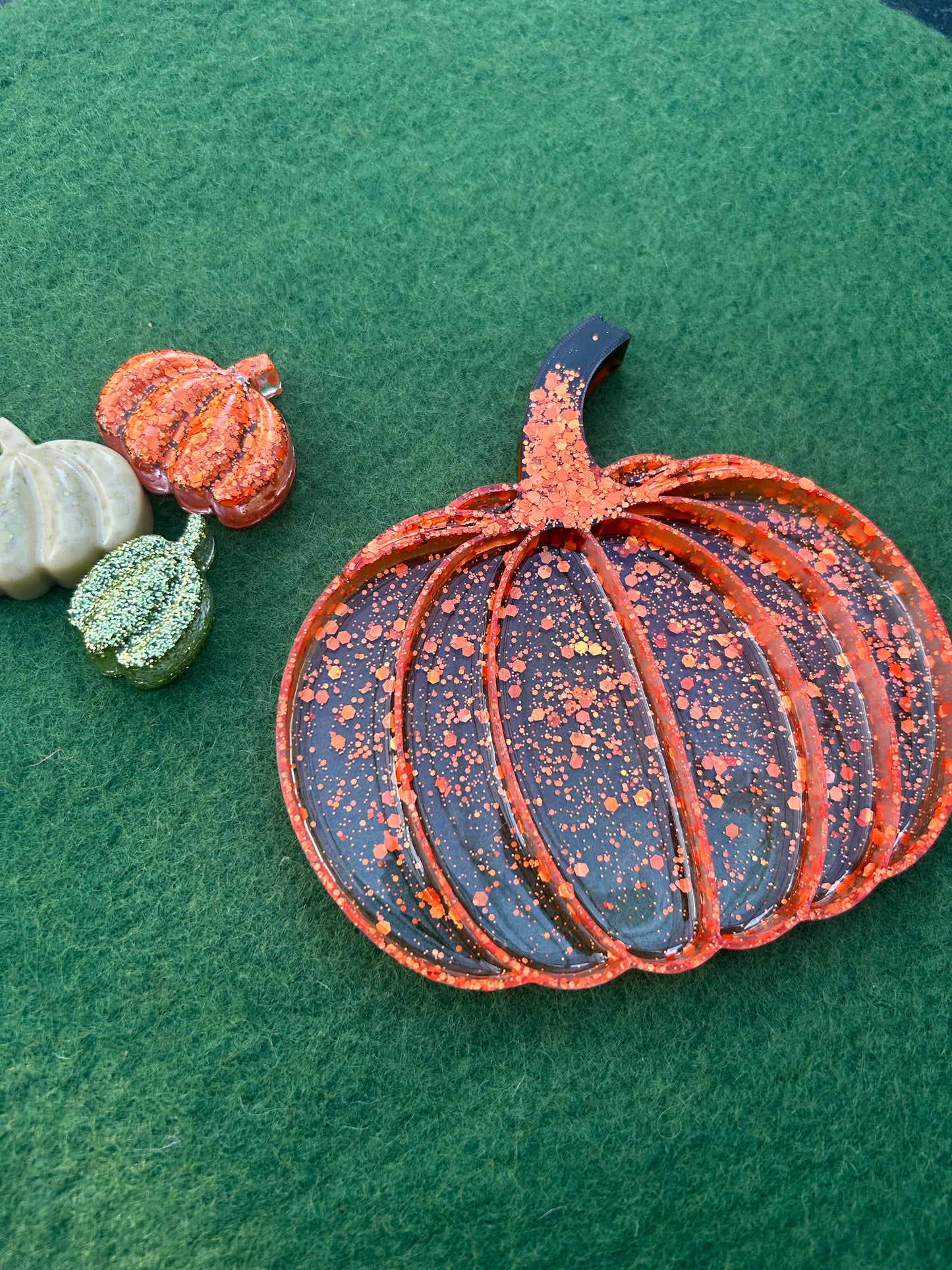 Pumpkin tray