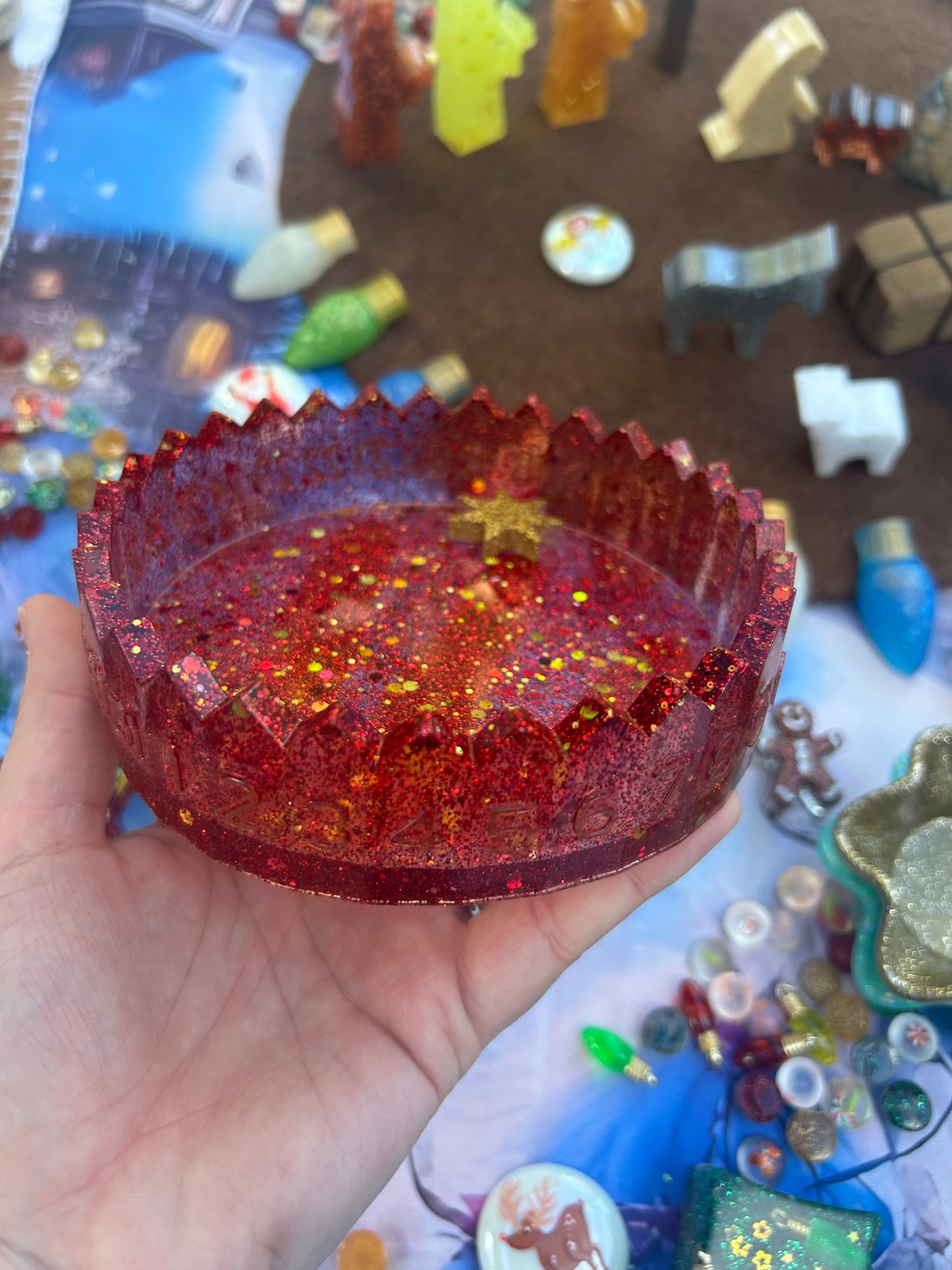 Christmas countdown bowl