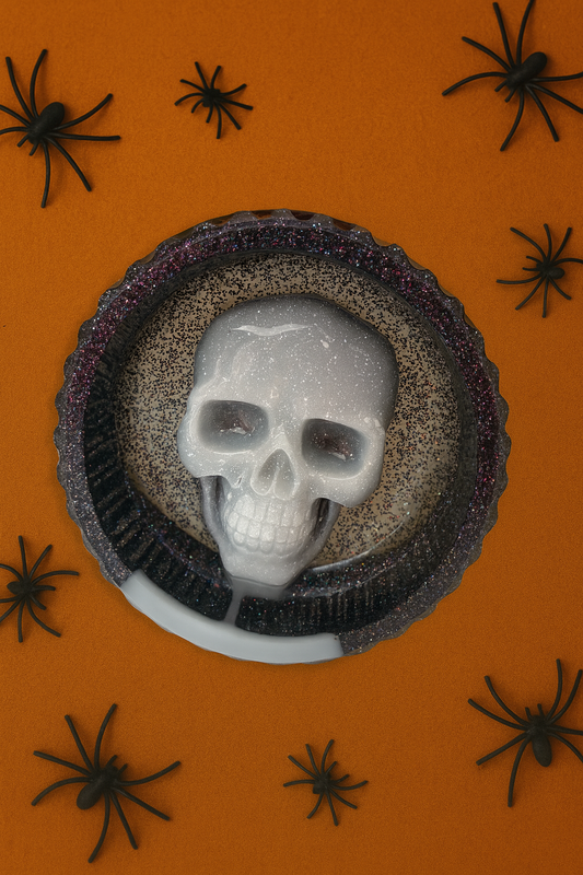 Skull dish / bowl