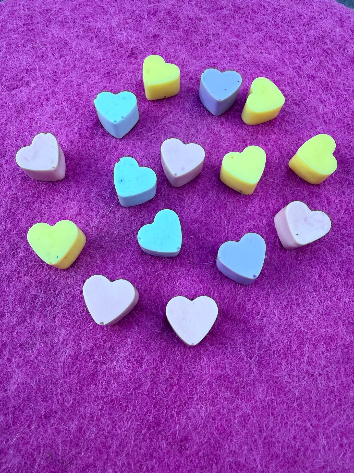 Seconds - pastel mini hearts (15)