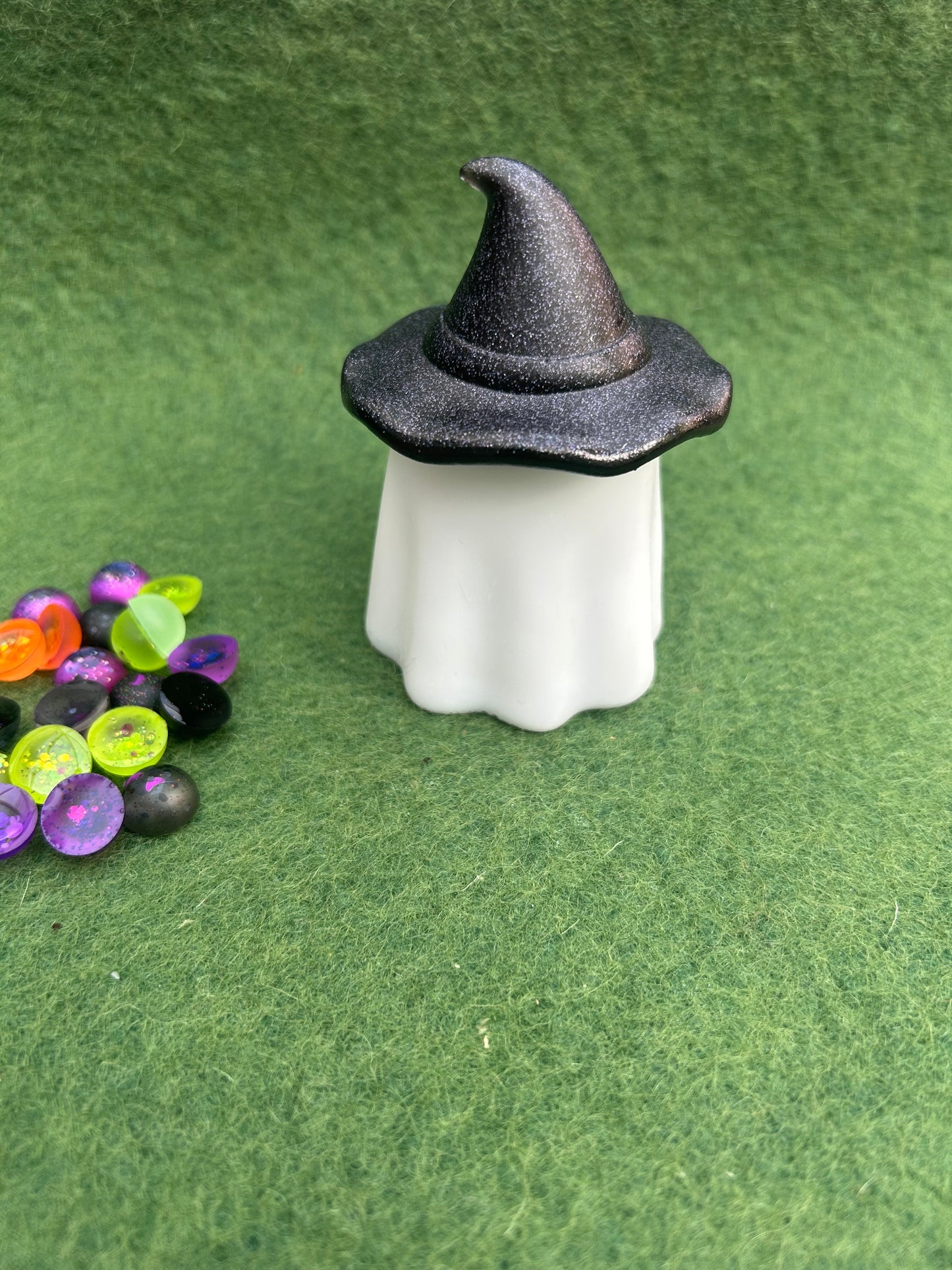 Ghost in a hat jar