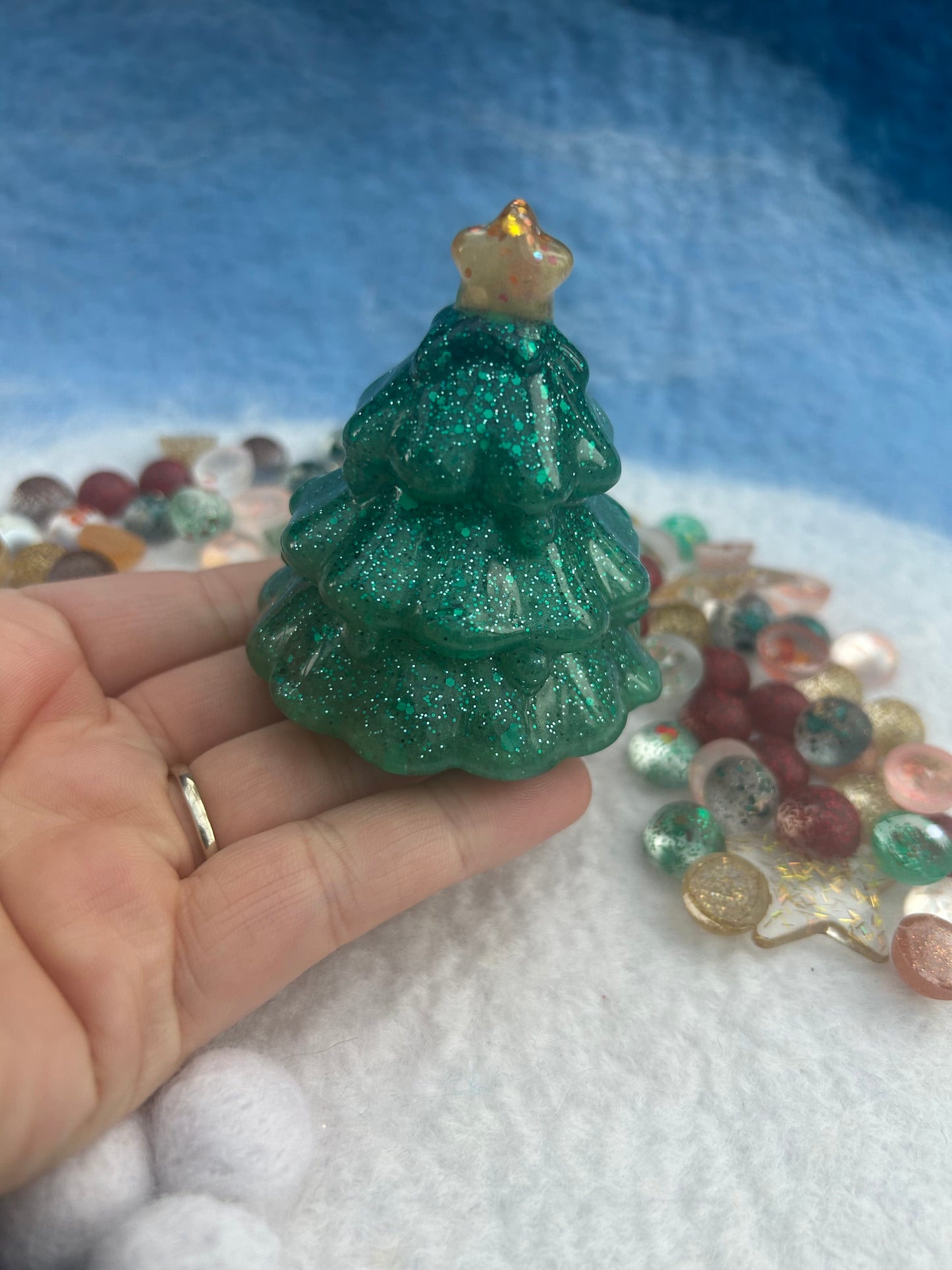 Free standing Xmas tree