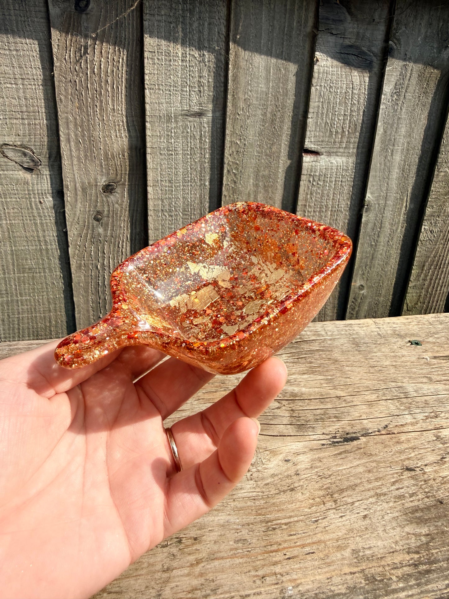 Large square scoop