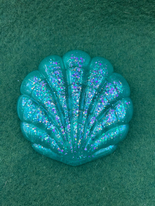 Ready made large chunky shell