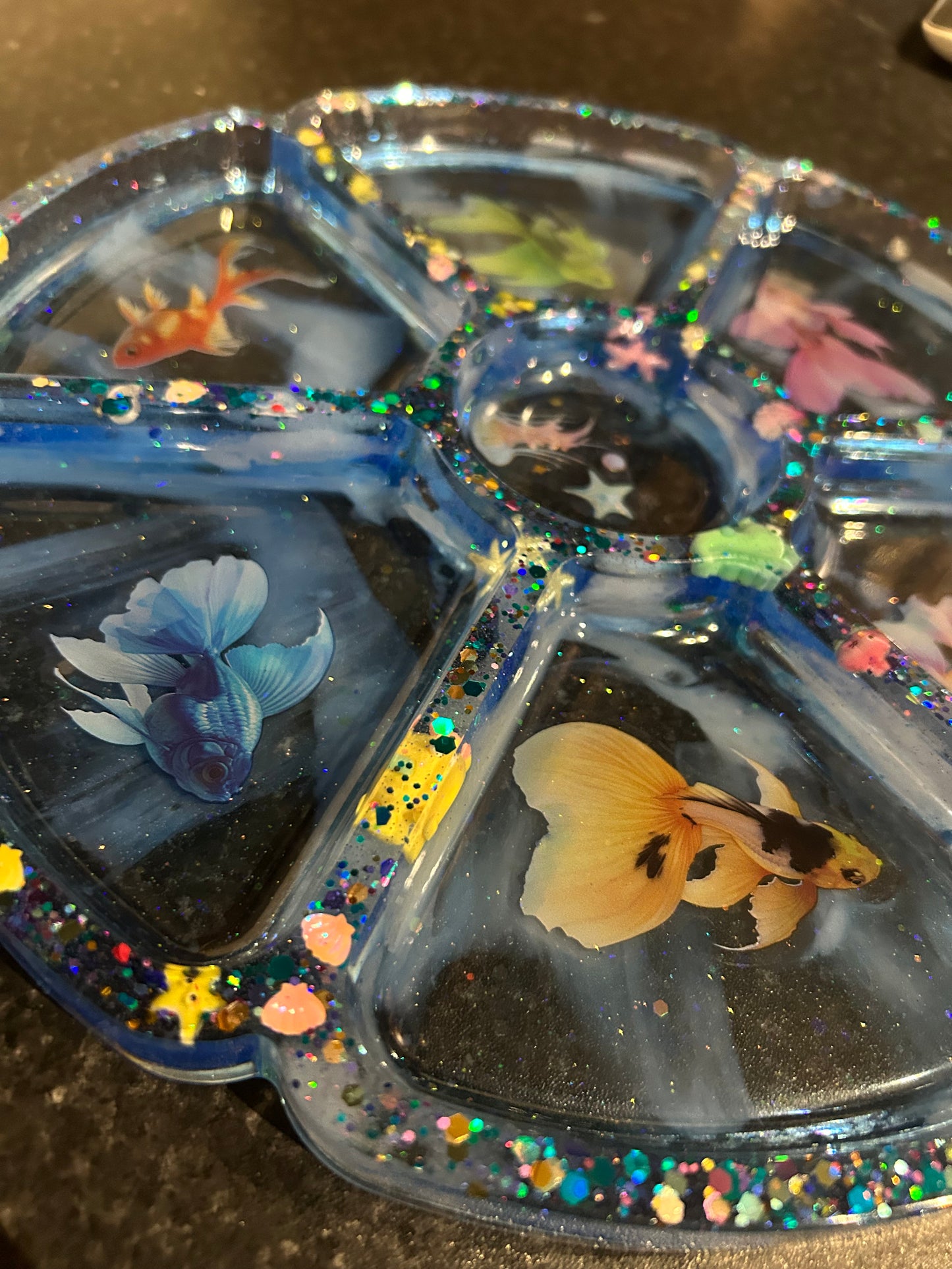 Large sectioned tinker tray / sensory tray