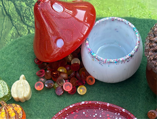 Large mushroom jar