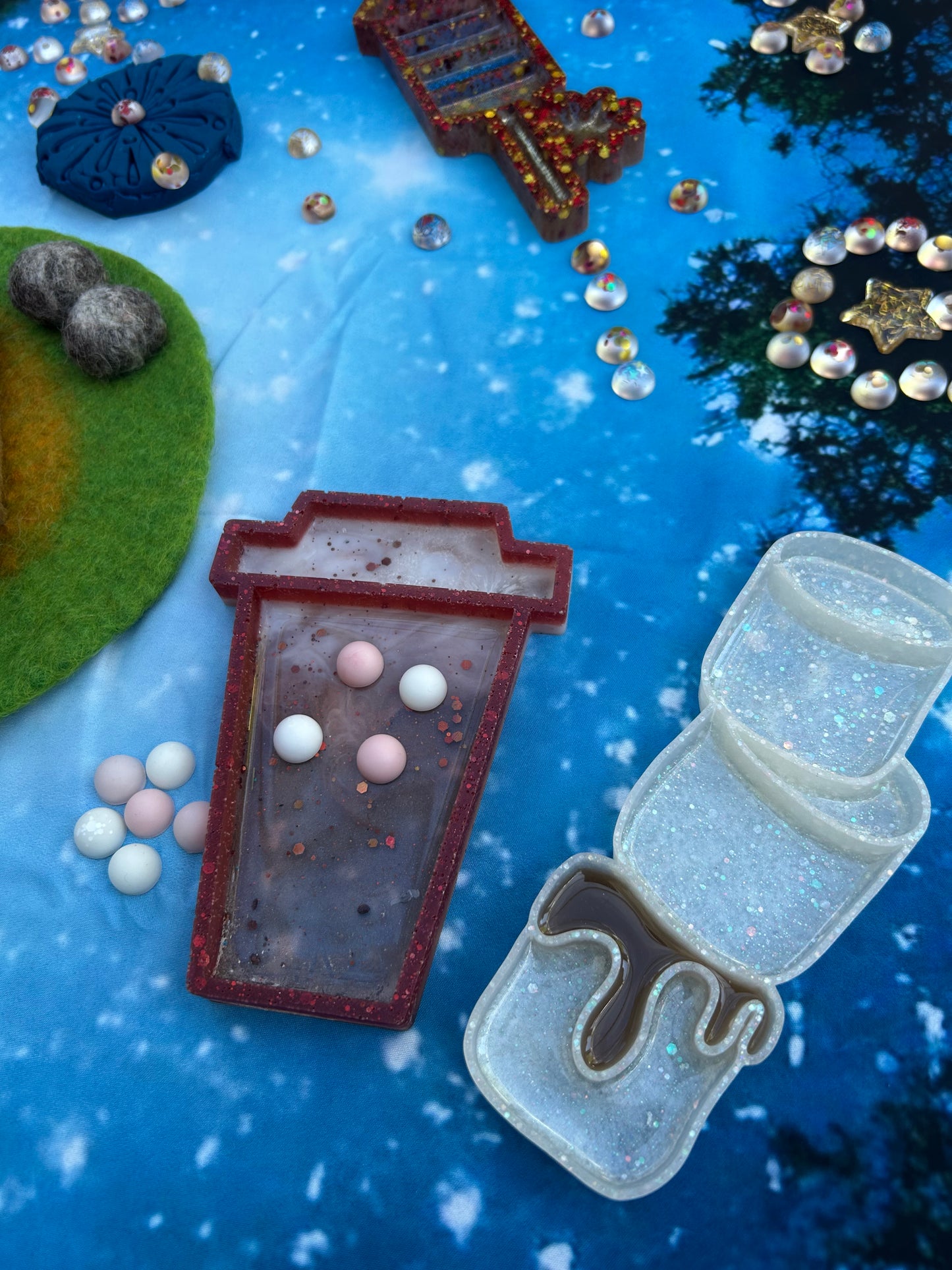 Hot chocolate & marshmallows