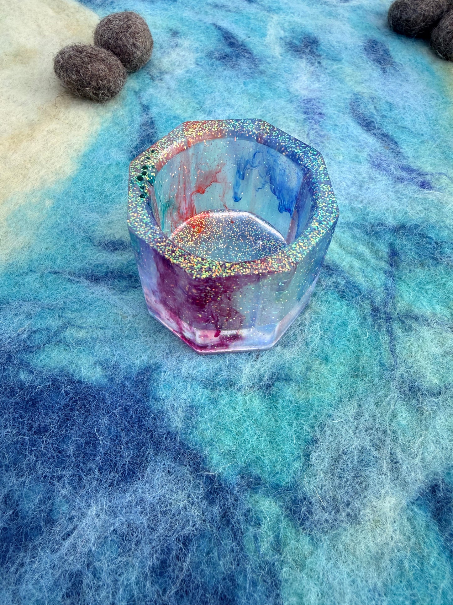 Ready made small rainbow drip jar