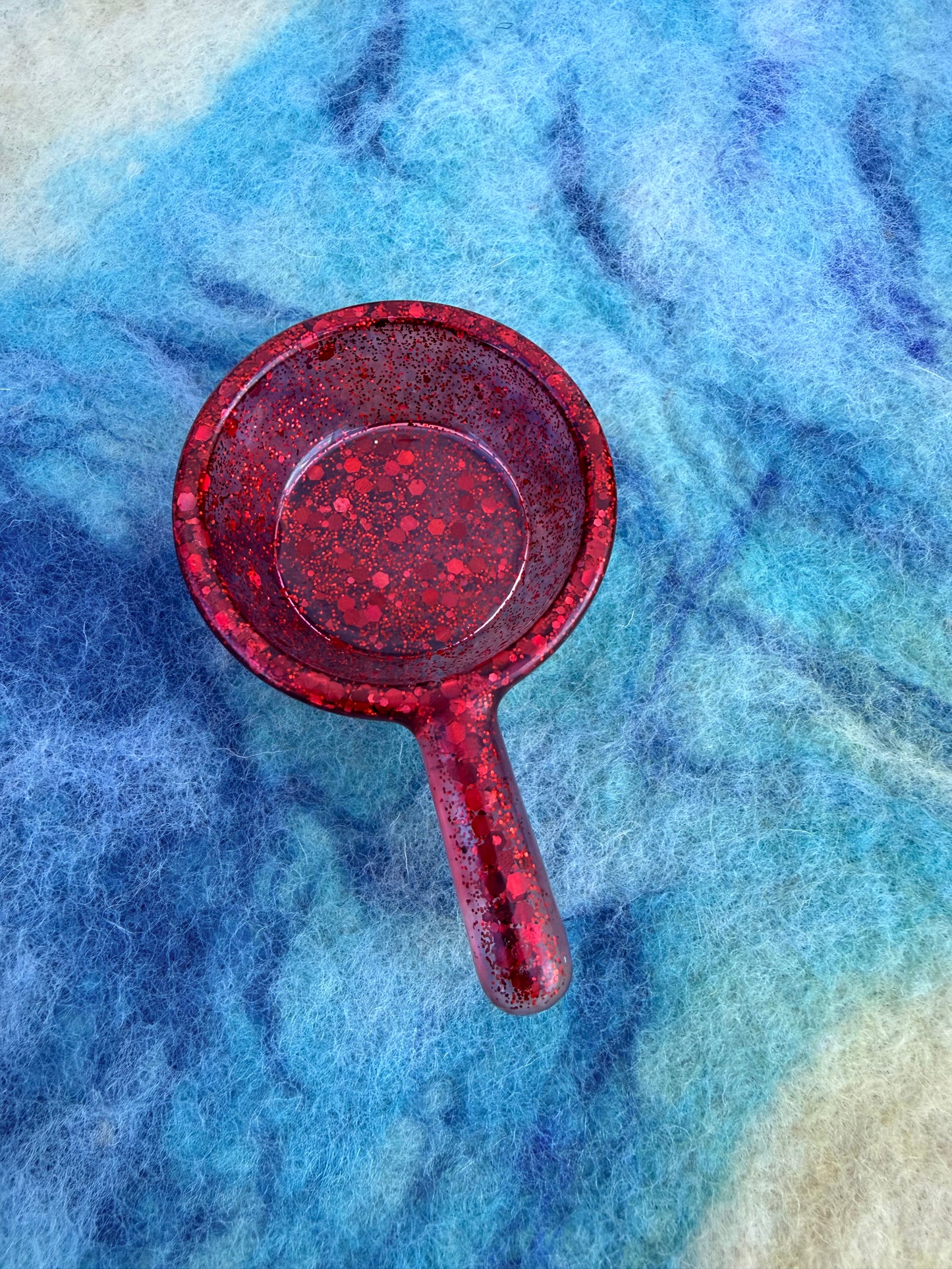 Ready made scoop