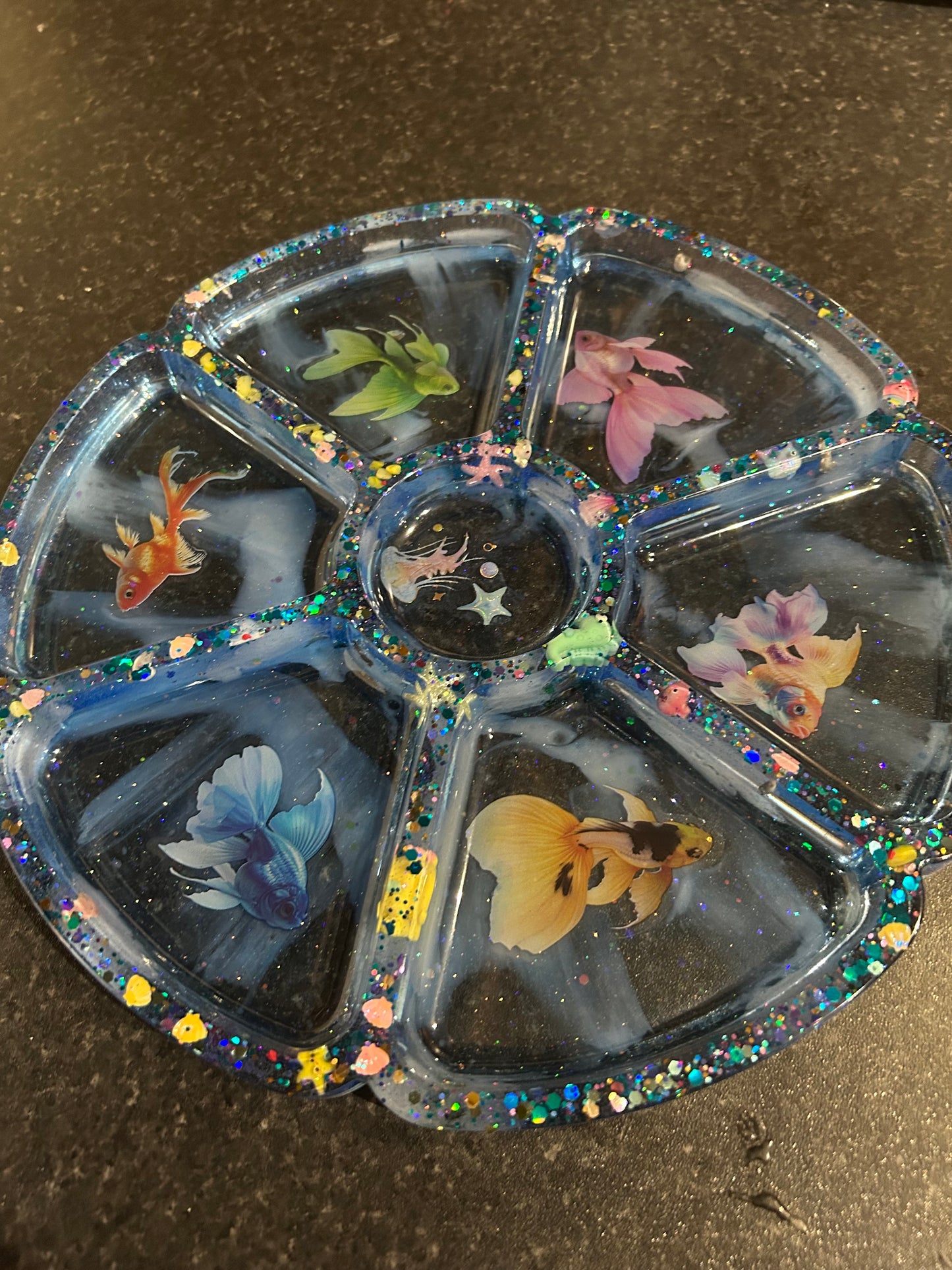 Large sectioned tinker tray / sensory tray