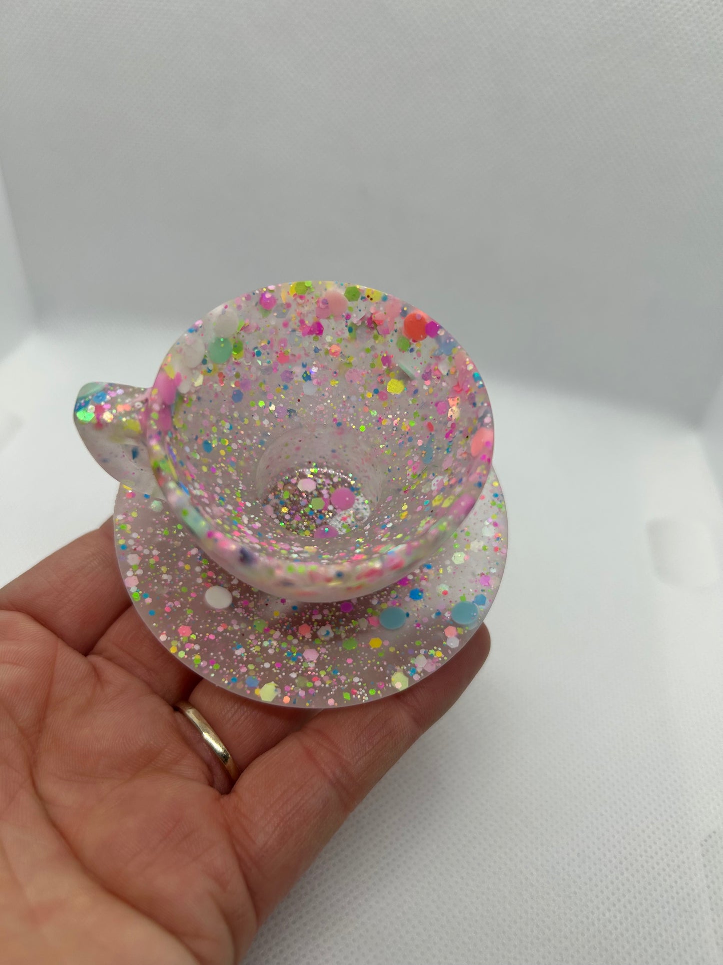 Tea cup & saucer