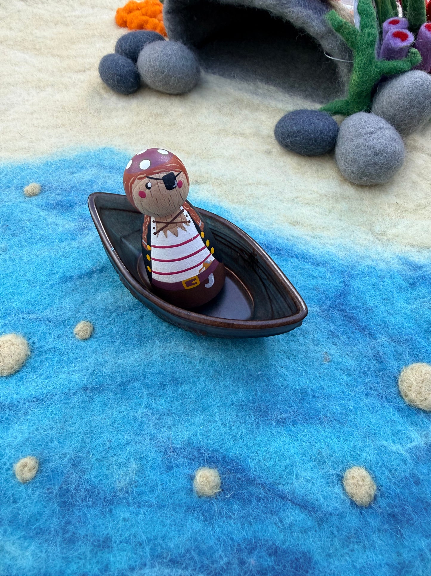 Mini boat