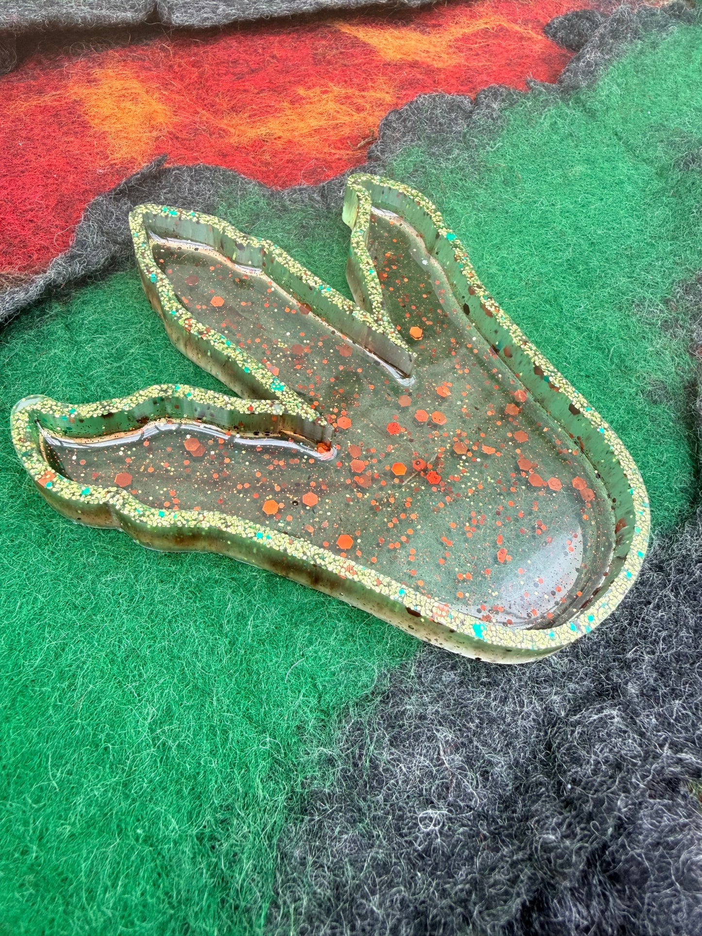 Ready made dinosaur footprint tray