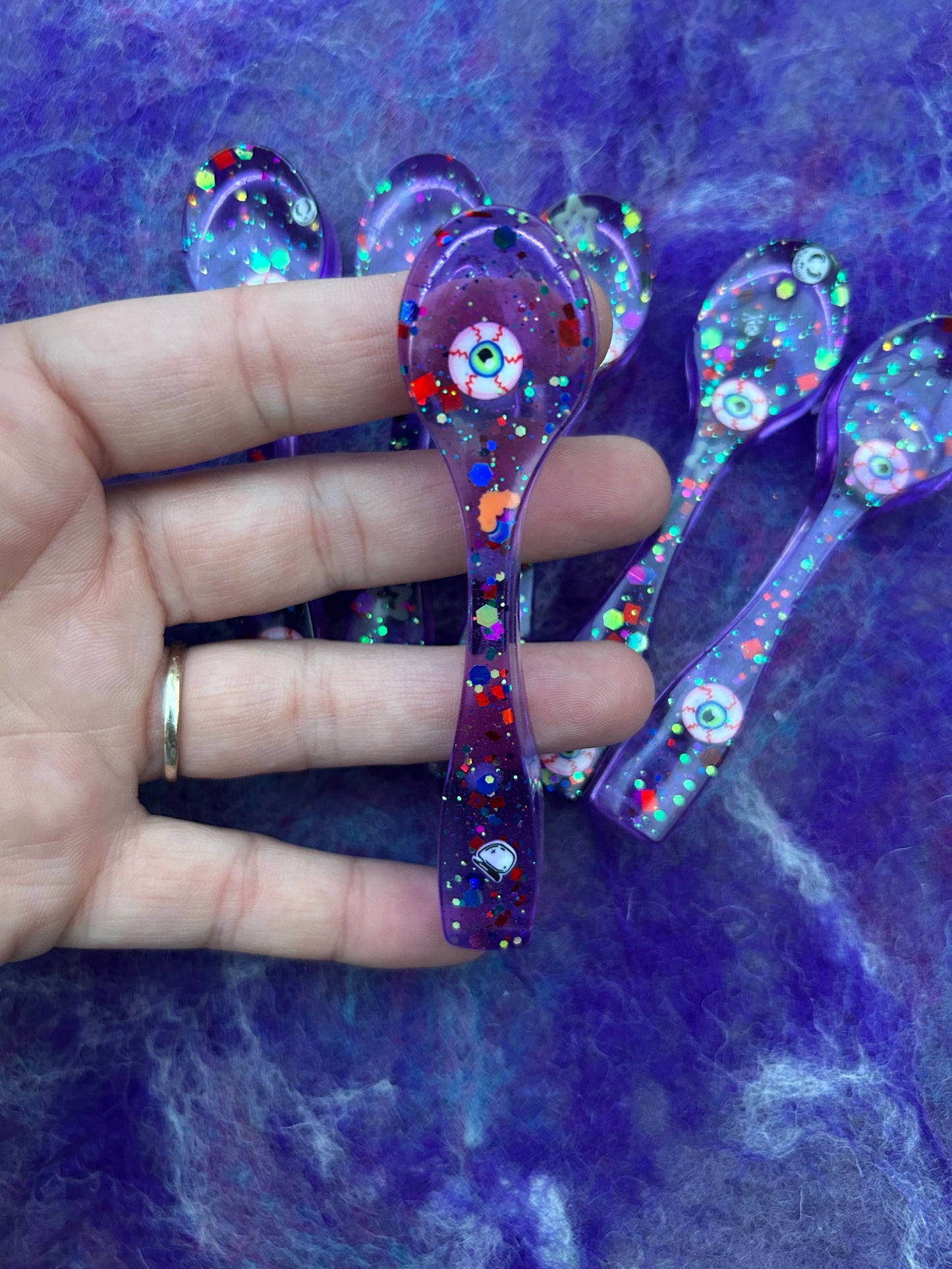 Ready made spooky stirring spoon (1)