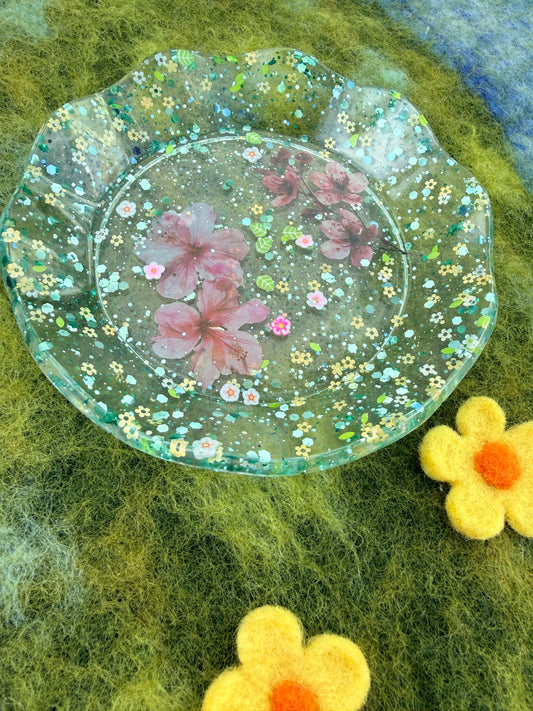 Ready made floral dish