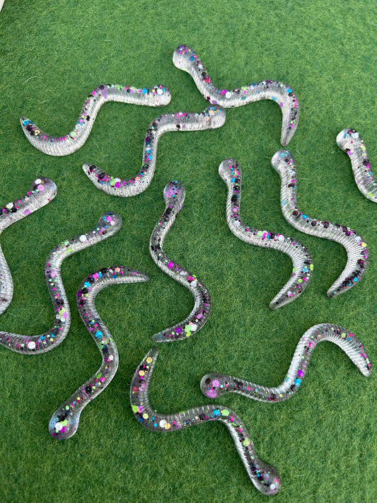 Ready made spooky worm (1)