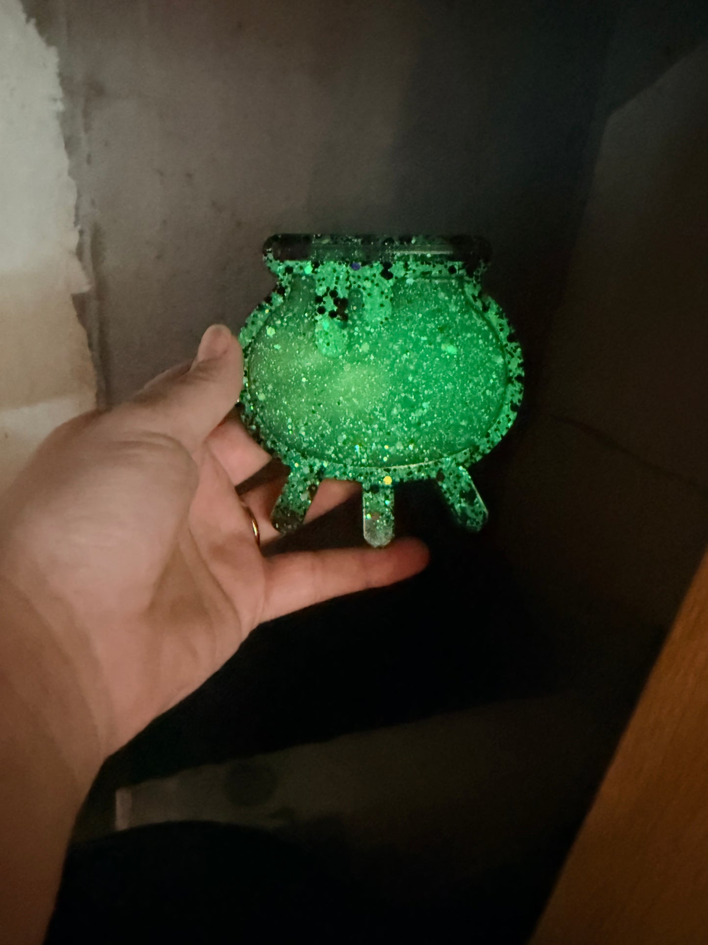 Ready made glow in the dark cauldron tray