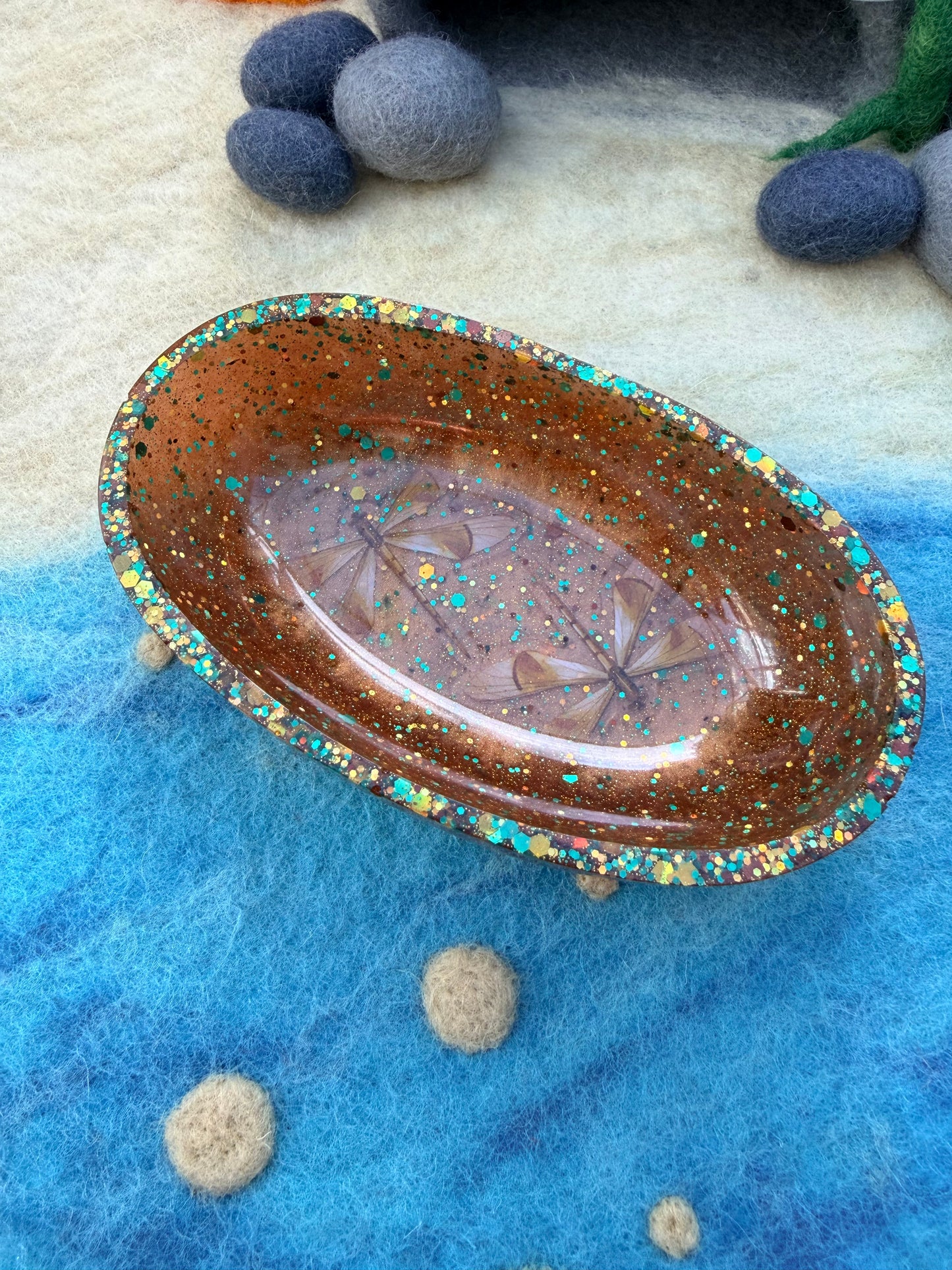Oval potion bowl
