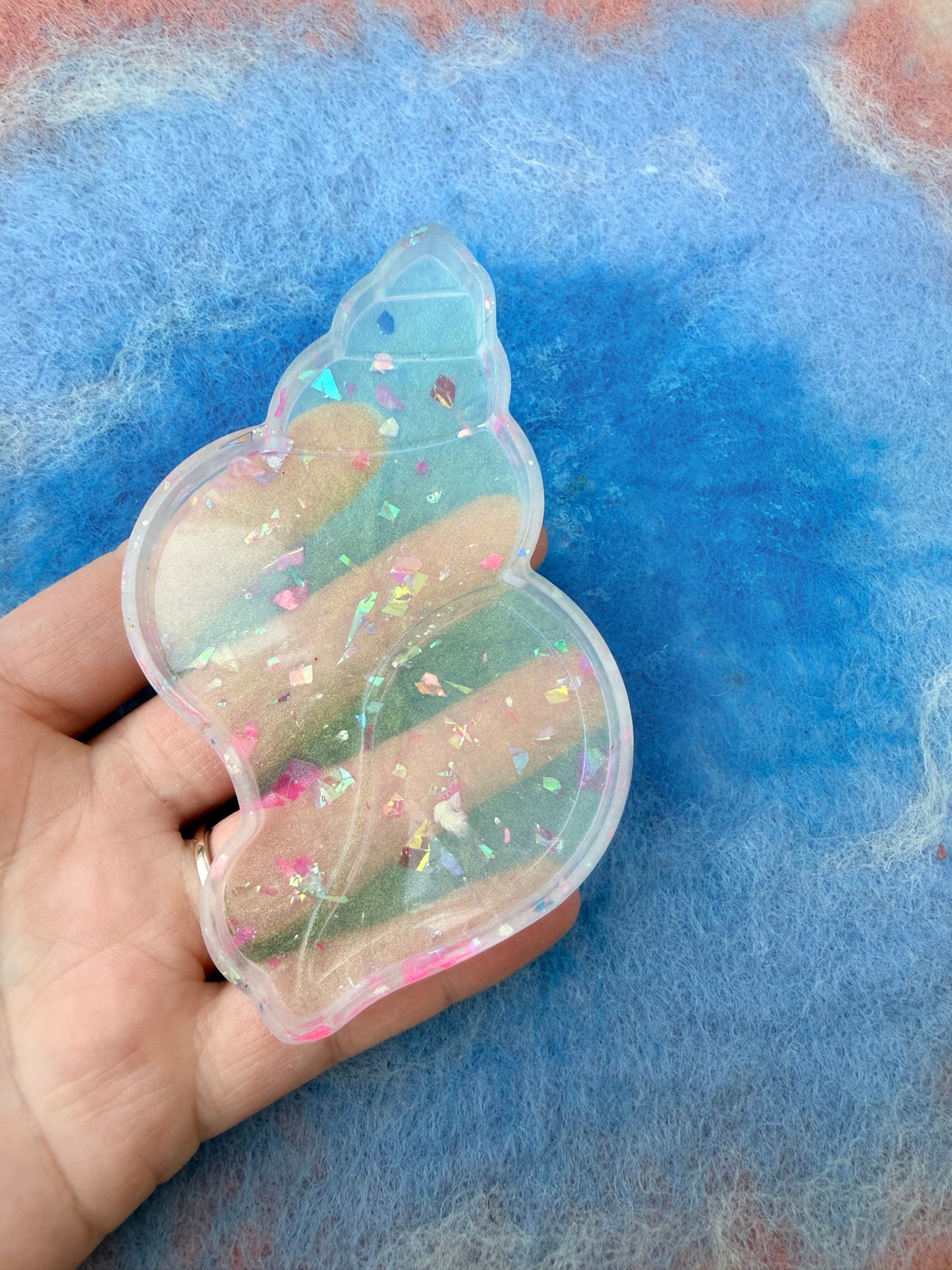 Shell sensory tray